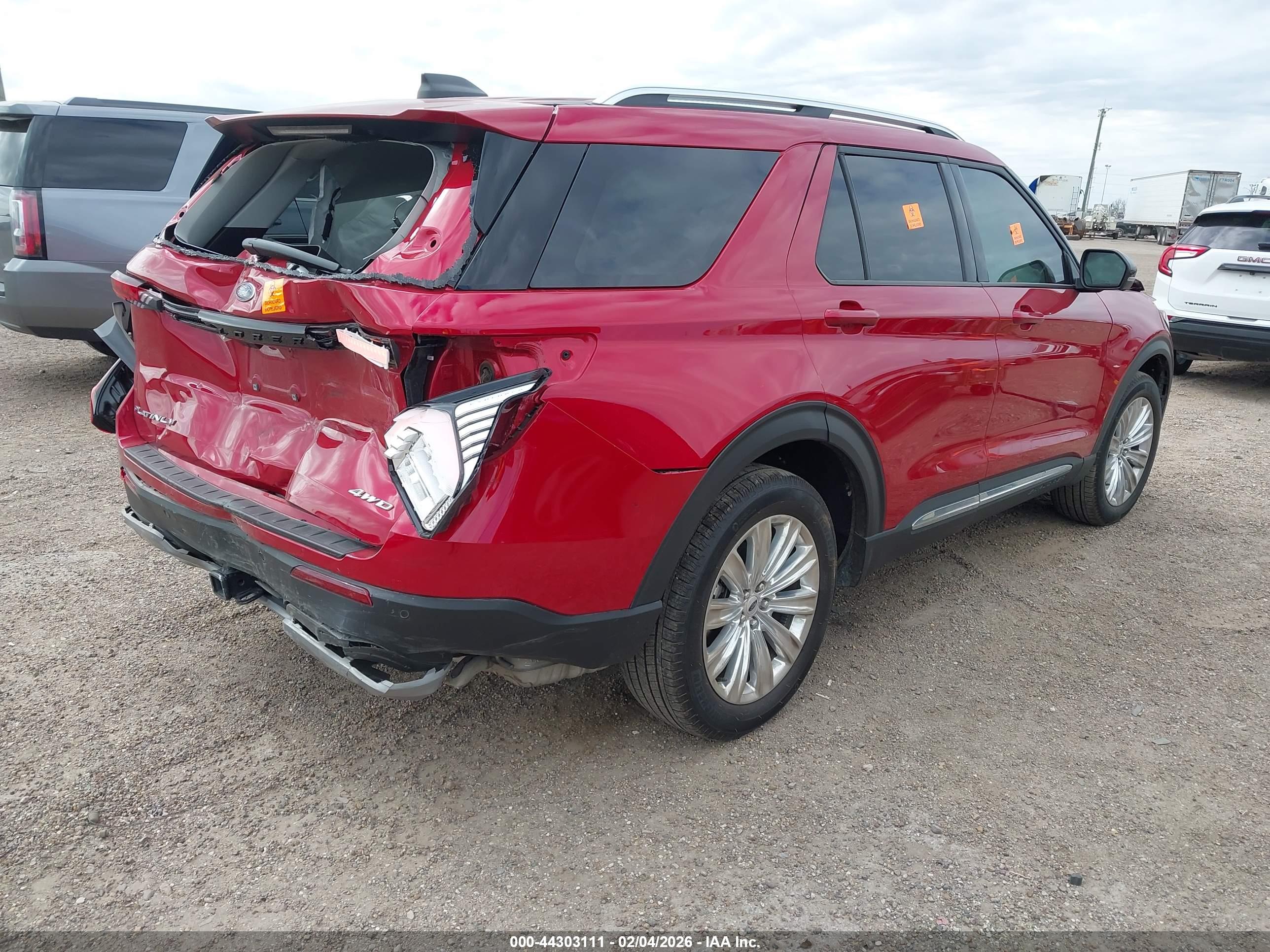 FORD EXPLORER image 4