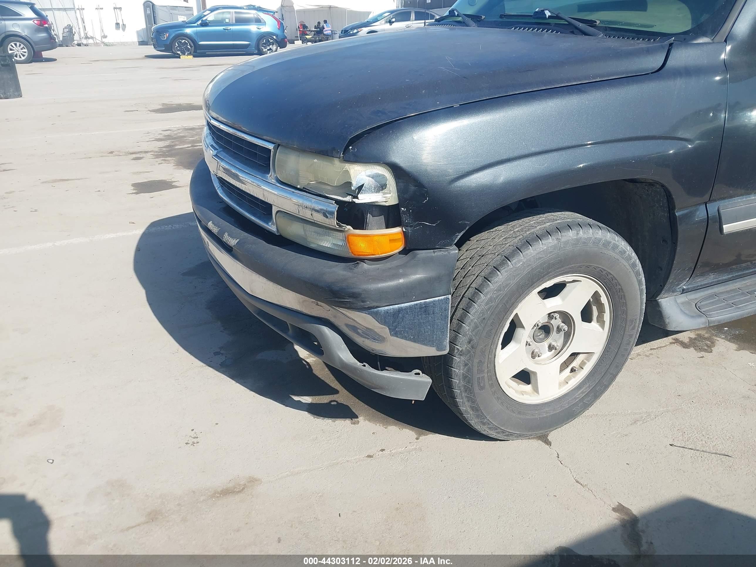 CHEVROLET TAHOE image 6