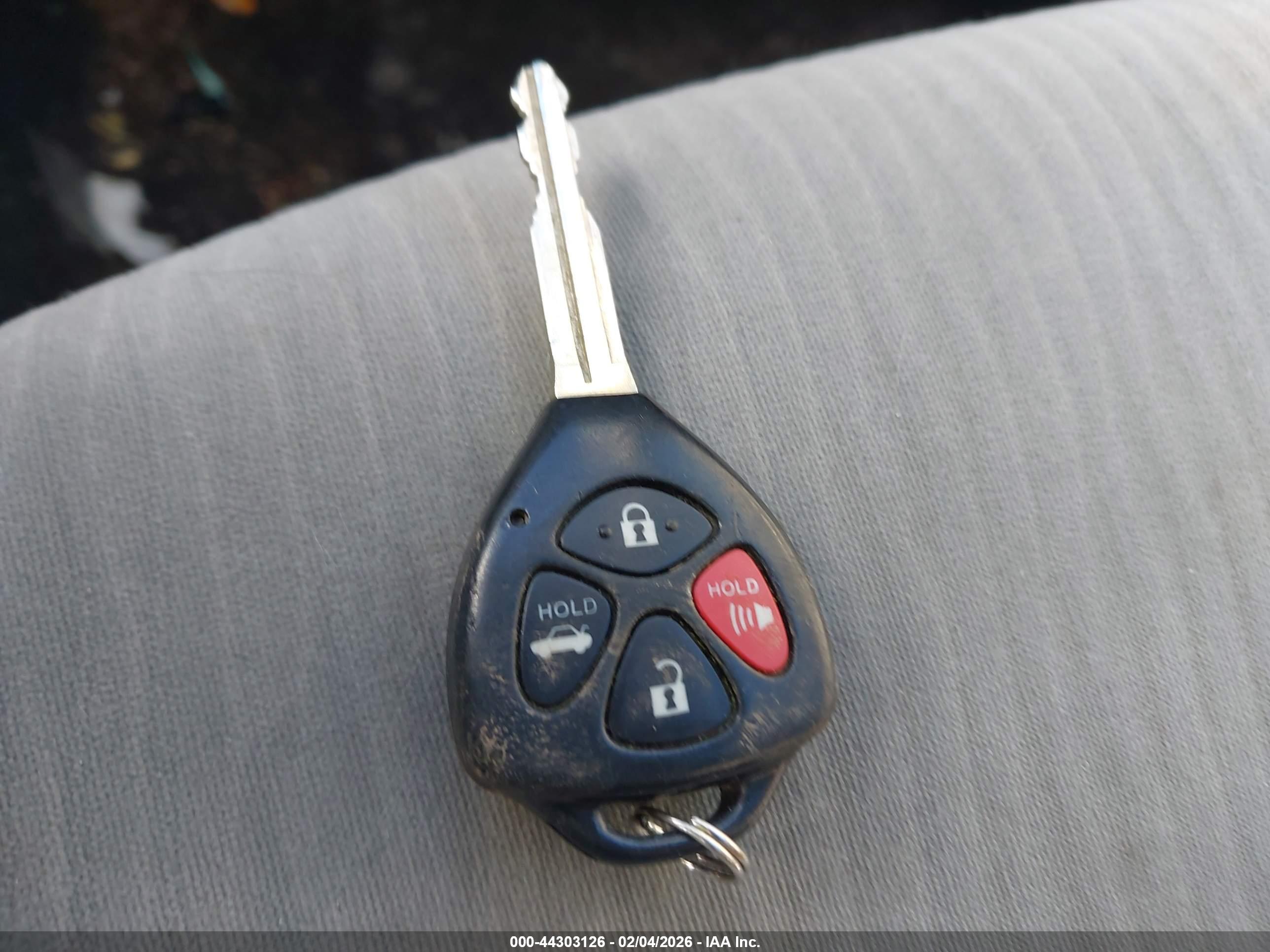 TOYOTA COROLLA image 11