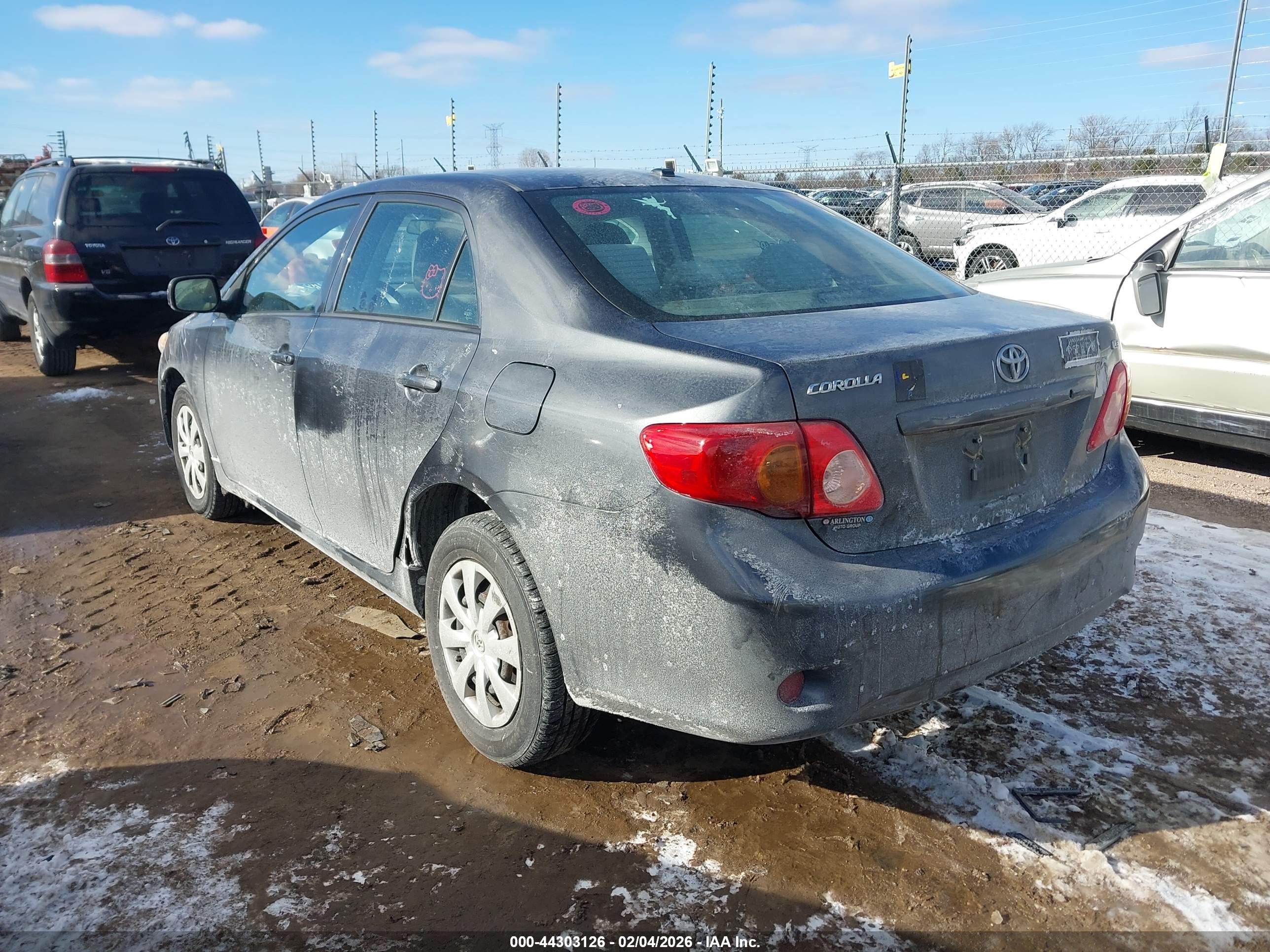 TOYOTA COROLLA image 3