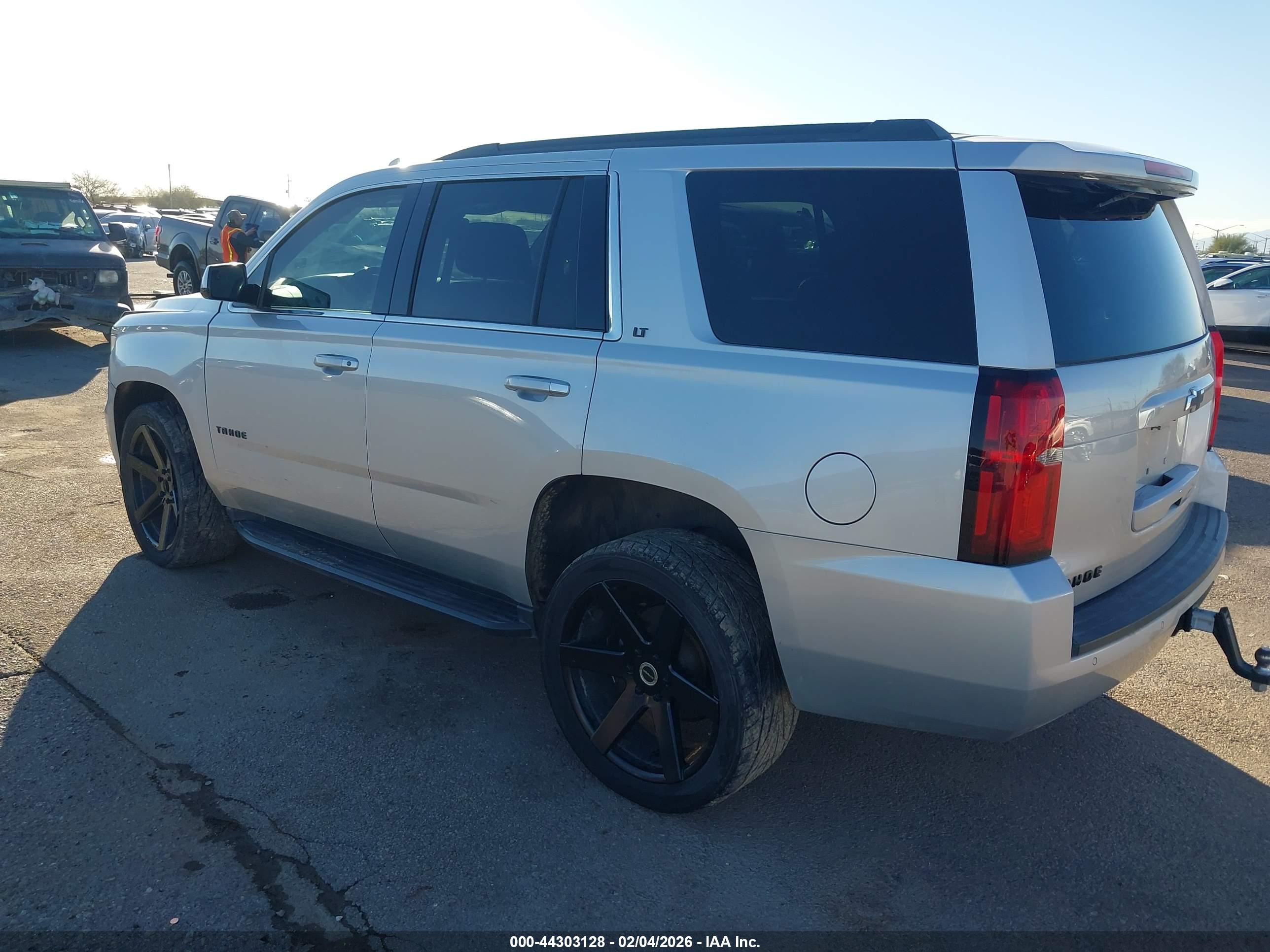 CHEVROLET TAHOE image 3
