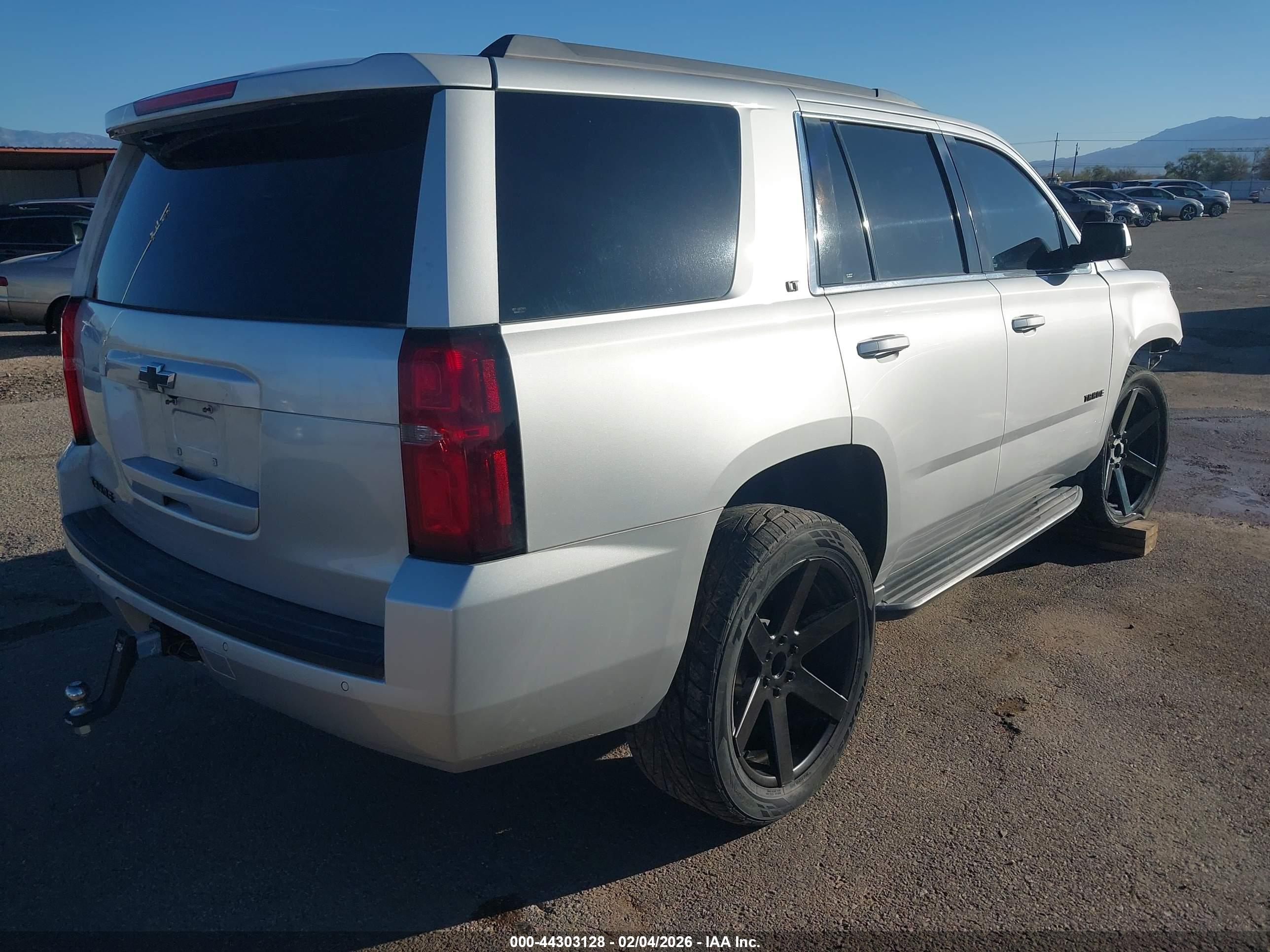 CHEVROLET TAHOE image 4