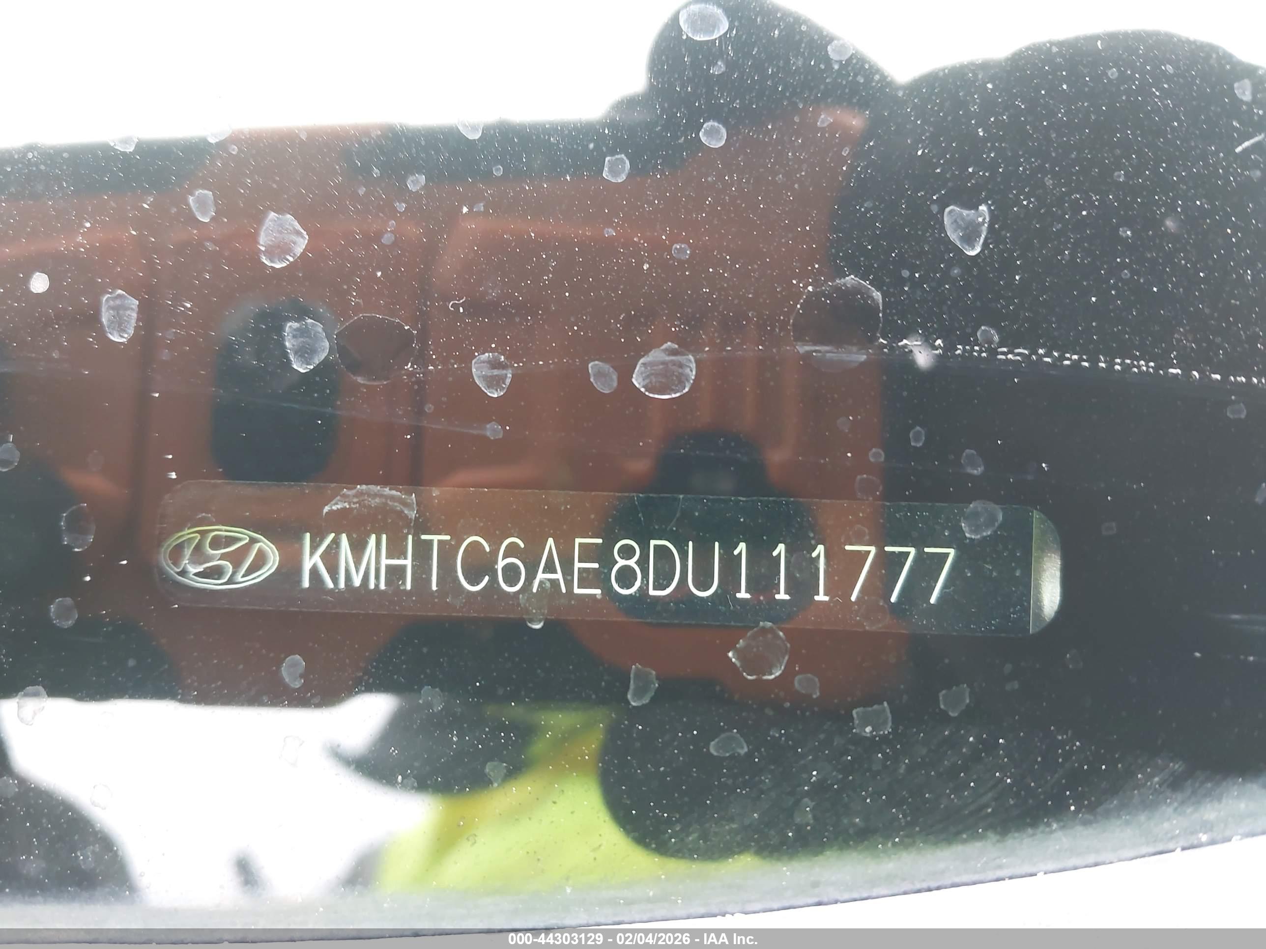 HYUNDAI VELOSTER image 9