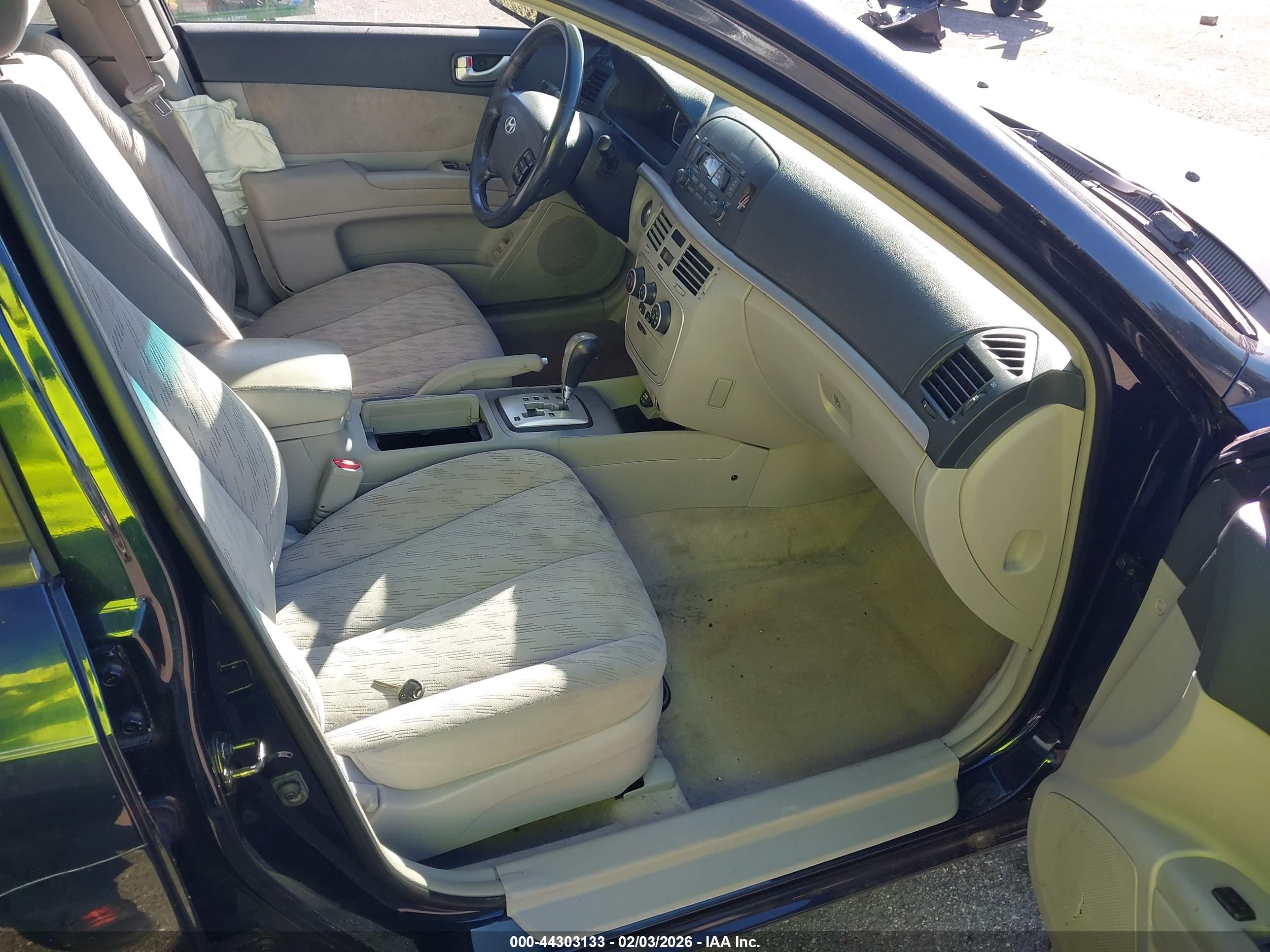 HYUNDAI SONATA image 5