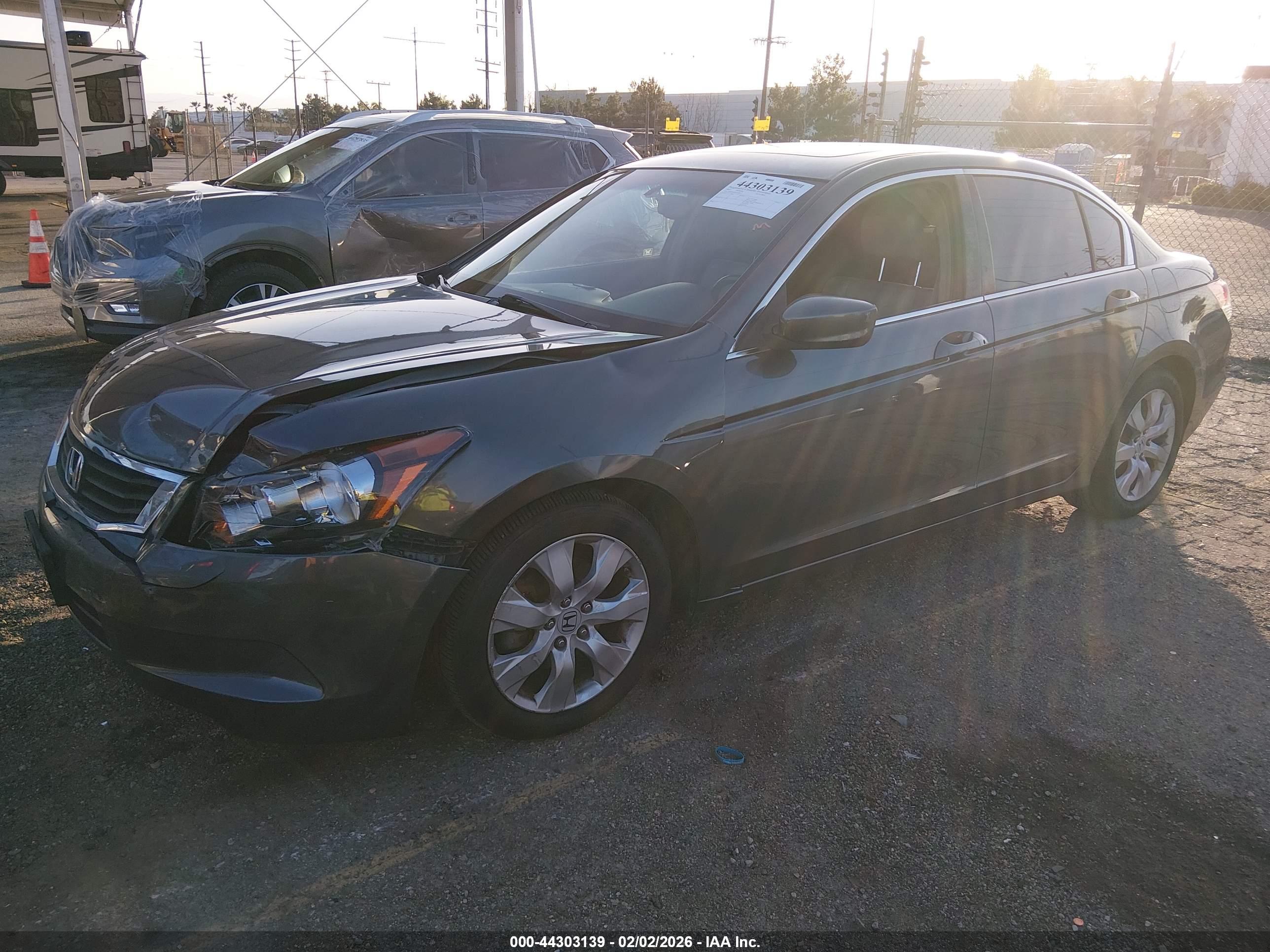 HONDA ACCORD image 2