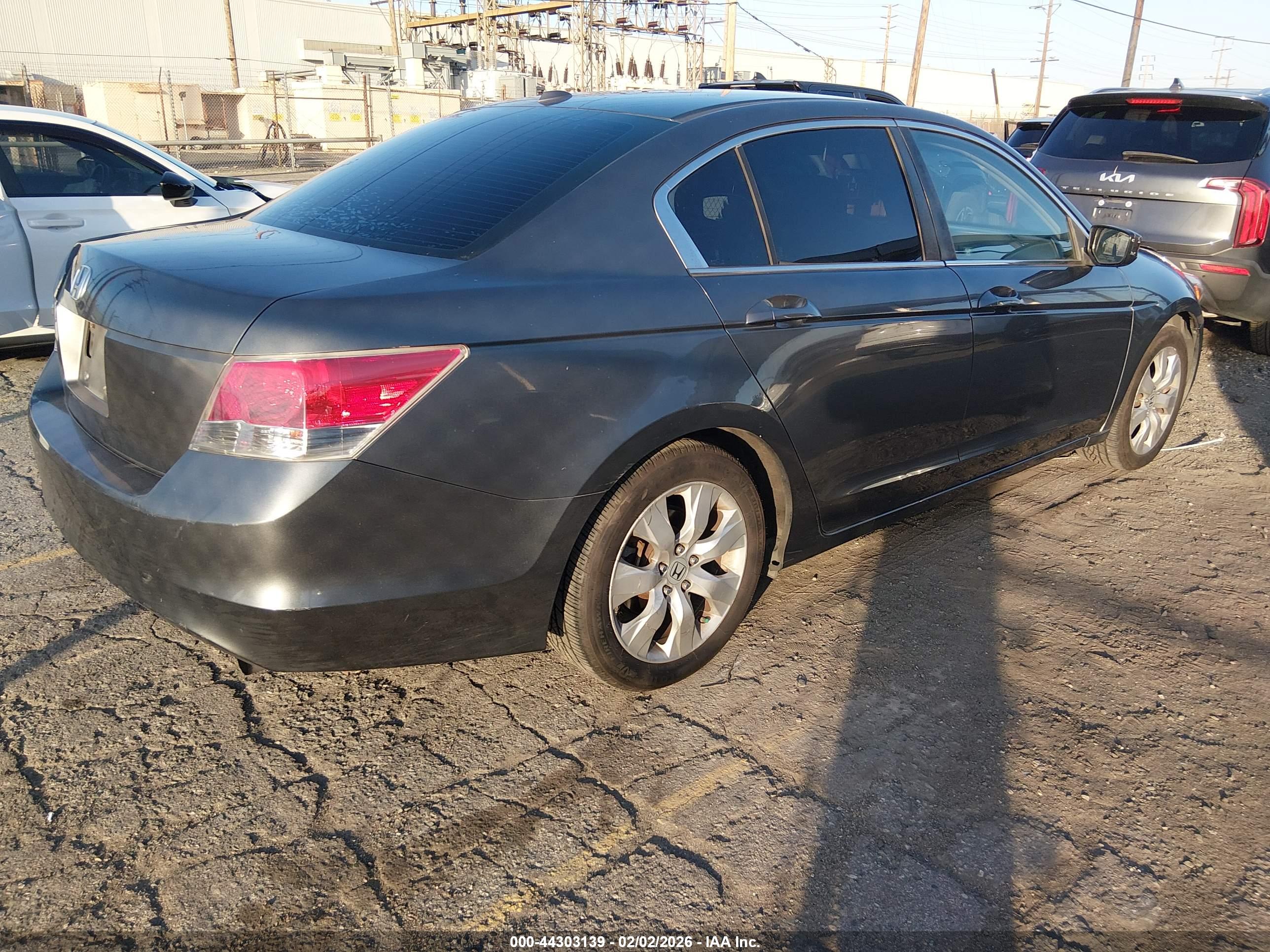 HONDA ACCORD image 4