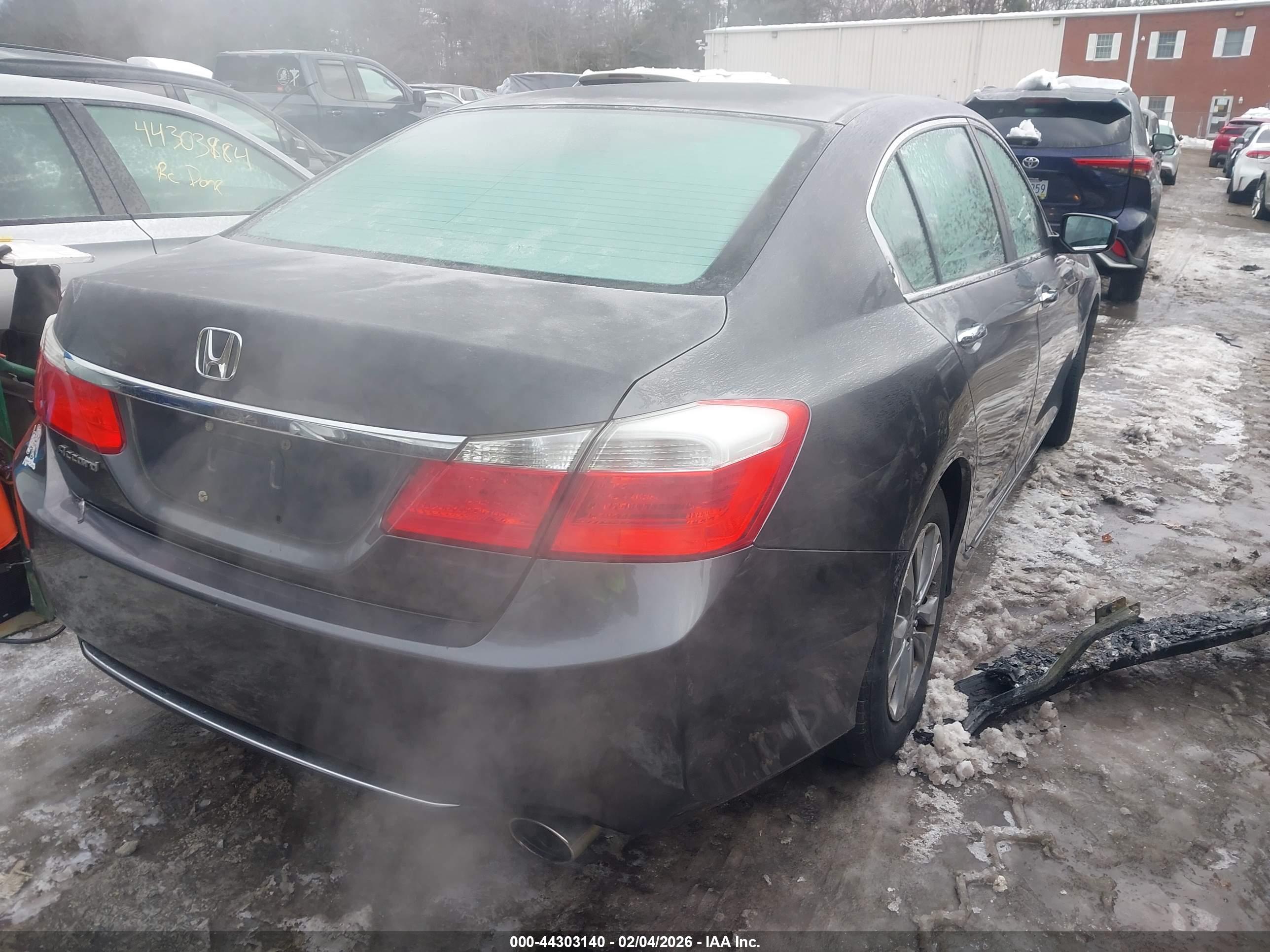 HONDA ACCORD image 4