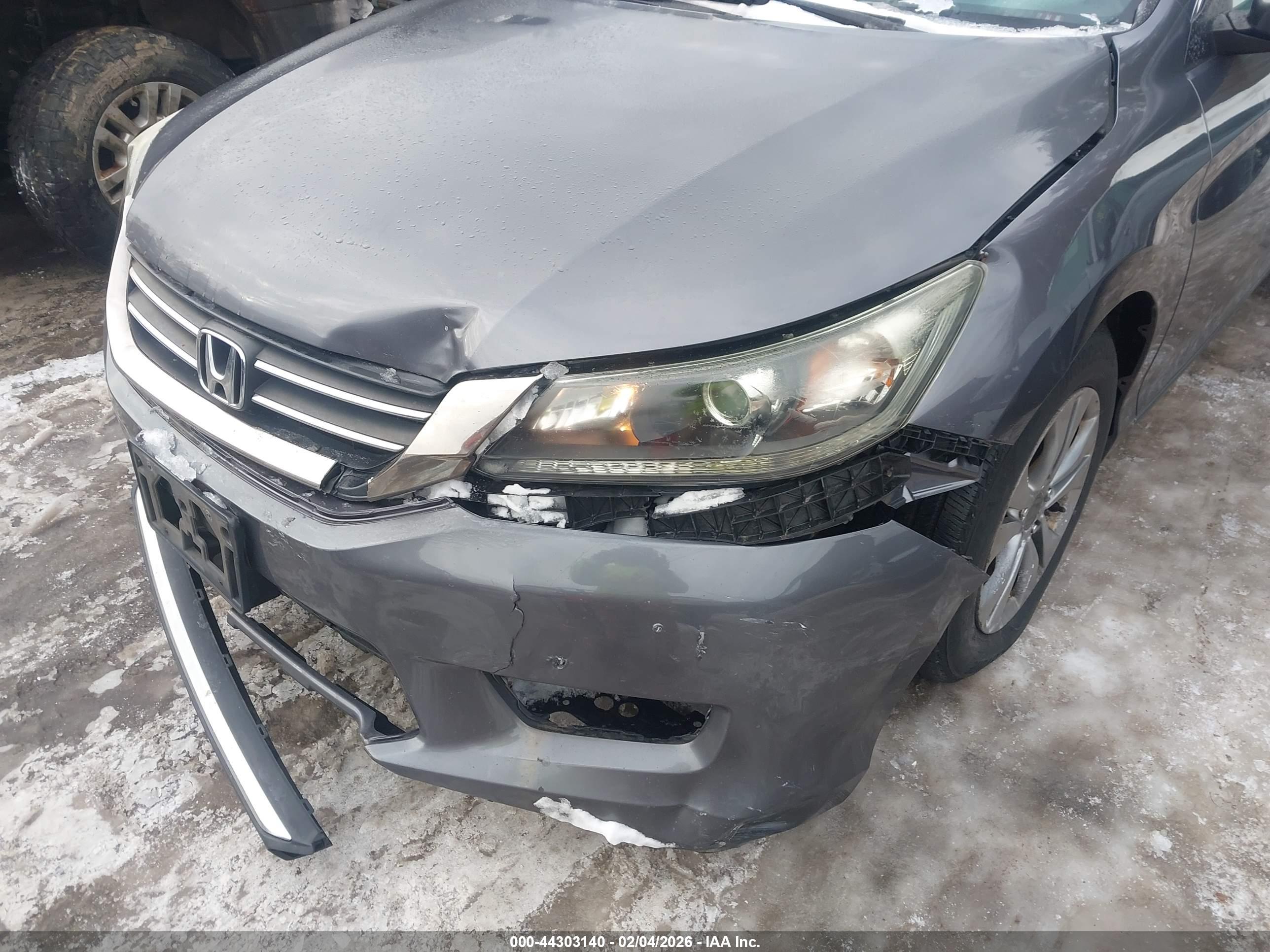 HONDA ACCORD image 6