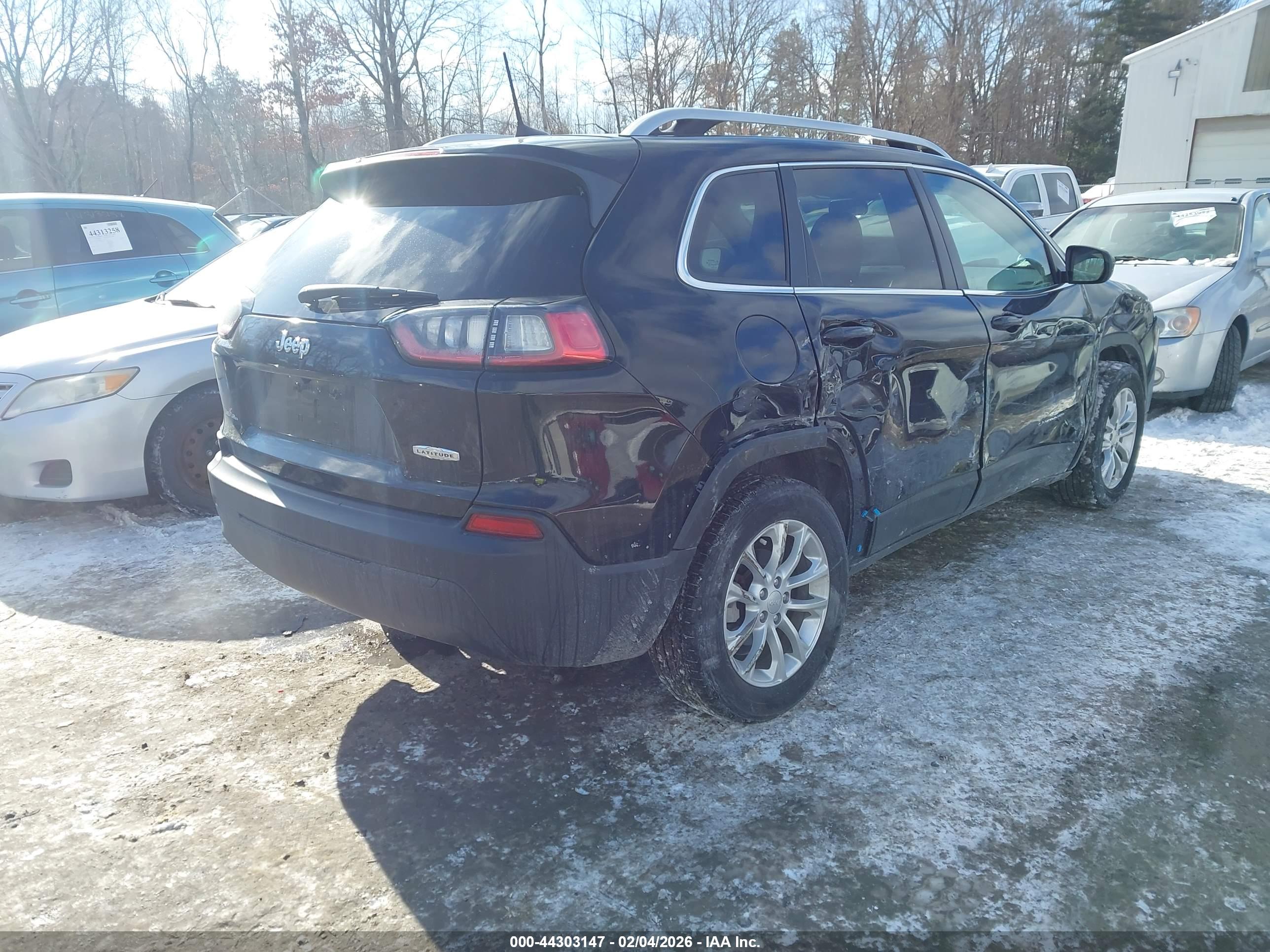 JEEP CHEROKEE image 4