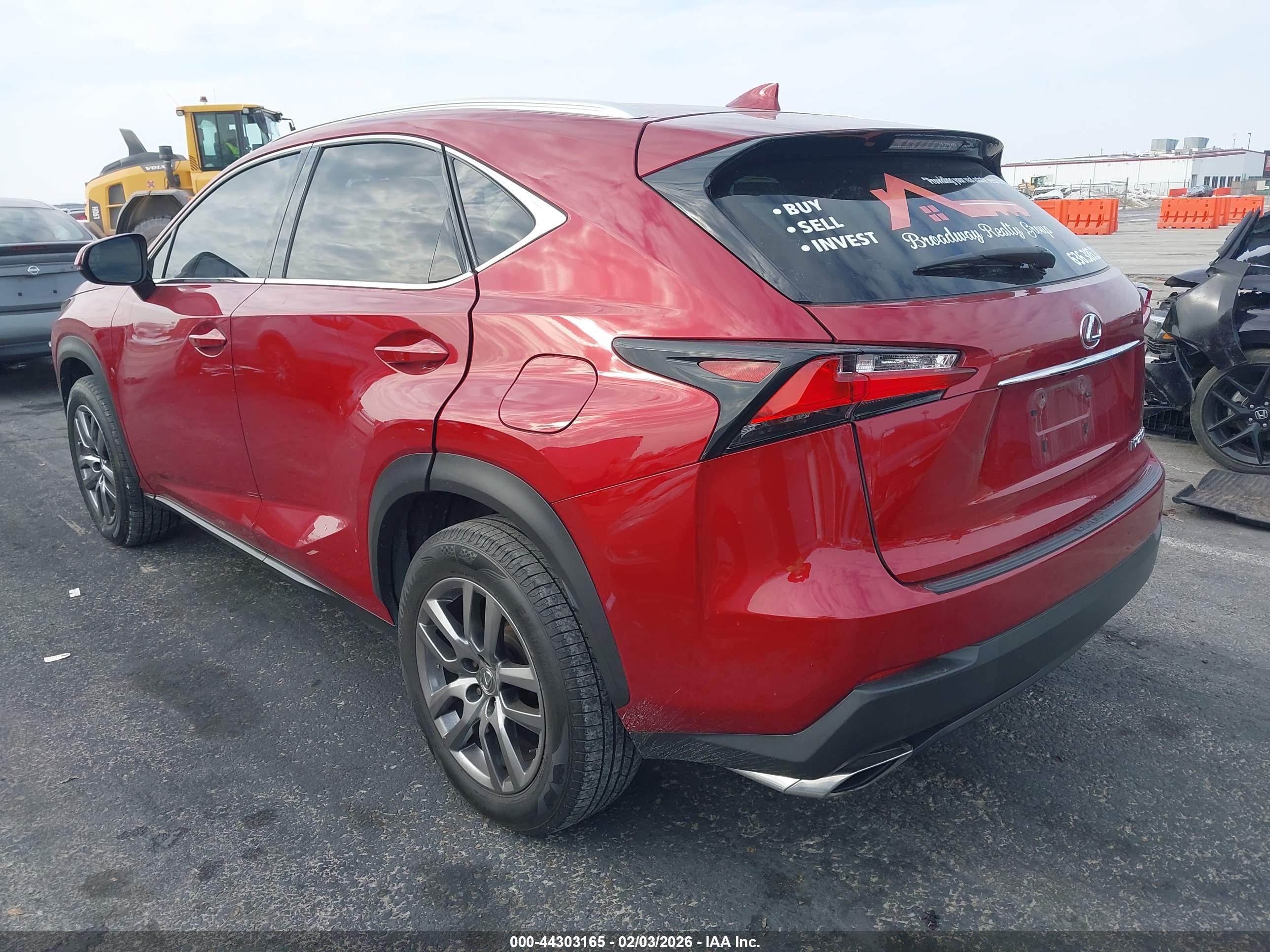LEXUS NX image 3