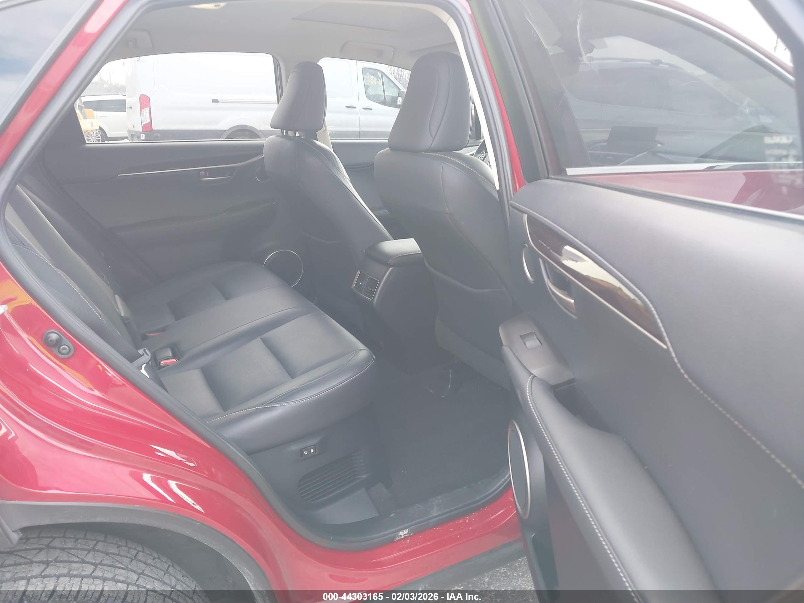 LEXUS NX image 8