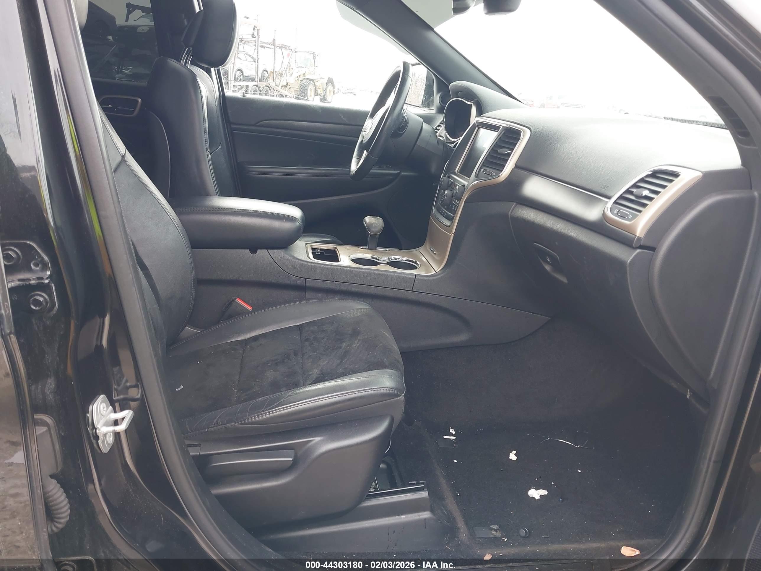 JEEP GRAND image 5