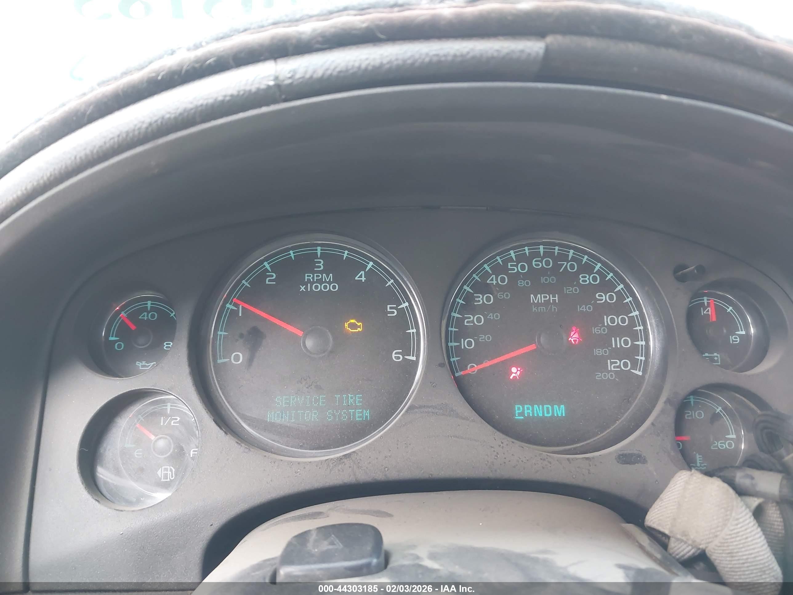 GMC YUKON image 7