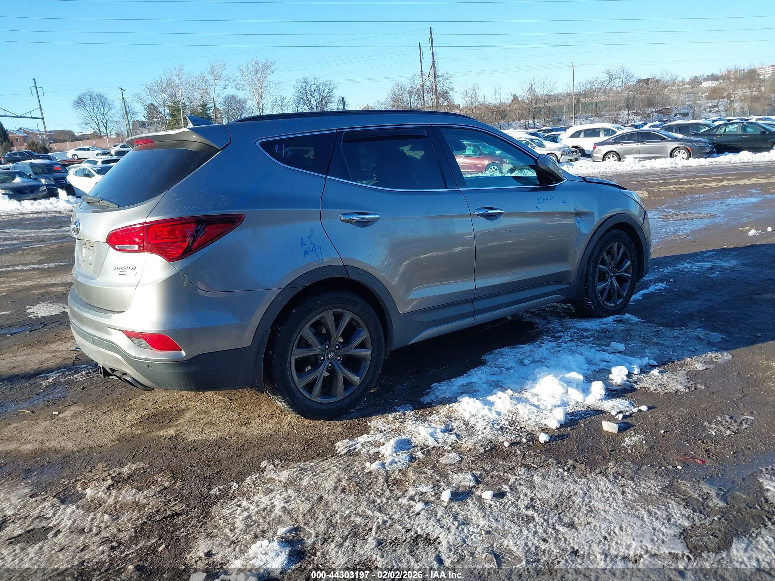 HYUNDAI SANTA image 4