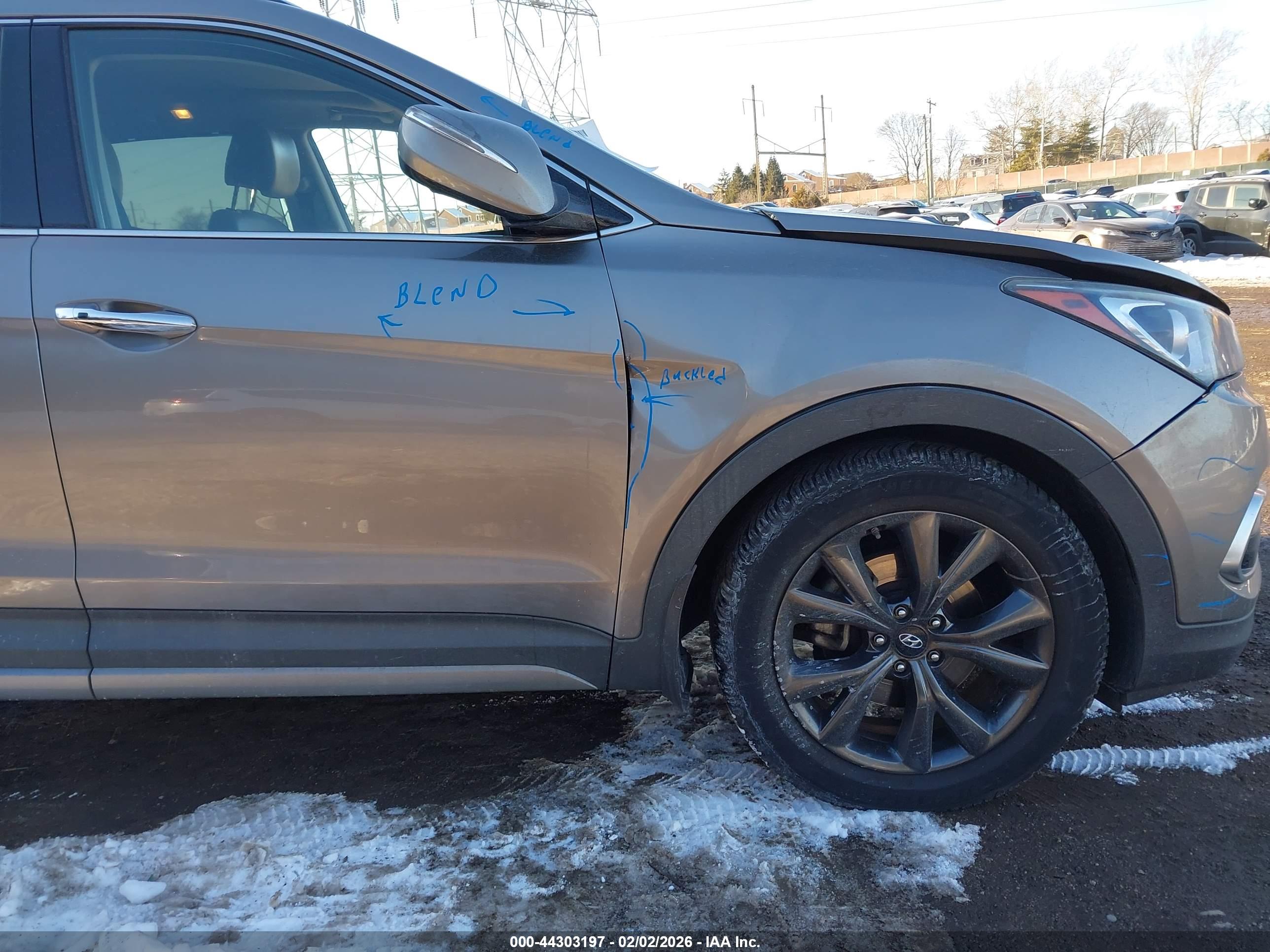 HYUNDAI SANTA image 6