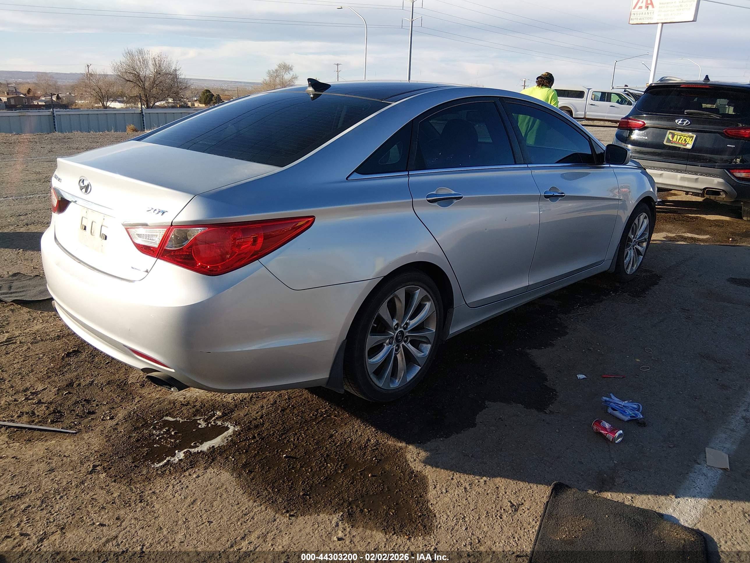 HYUNDAI SONATA image 4