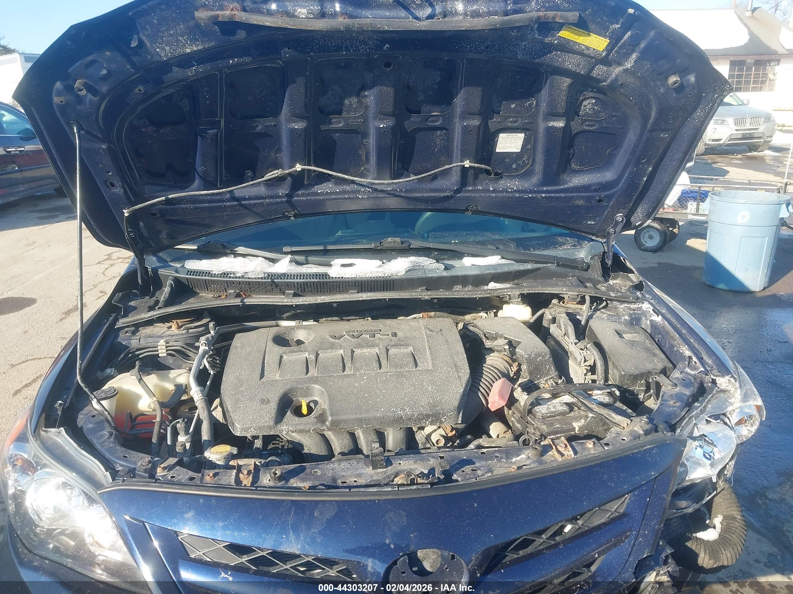 TOYOTA COROLLA image 10