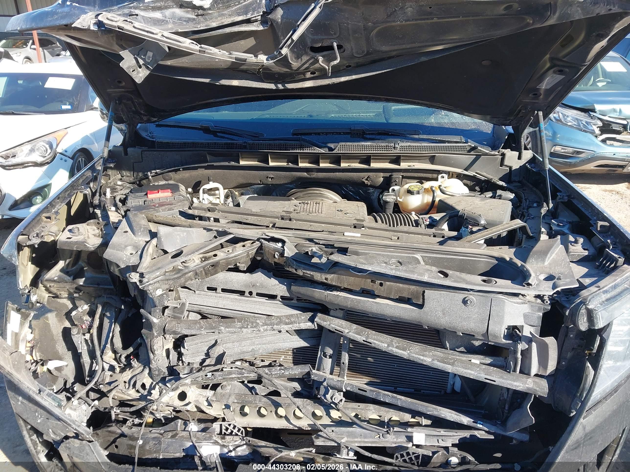 GMC YUKON image 10