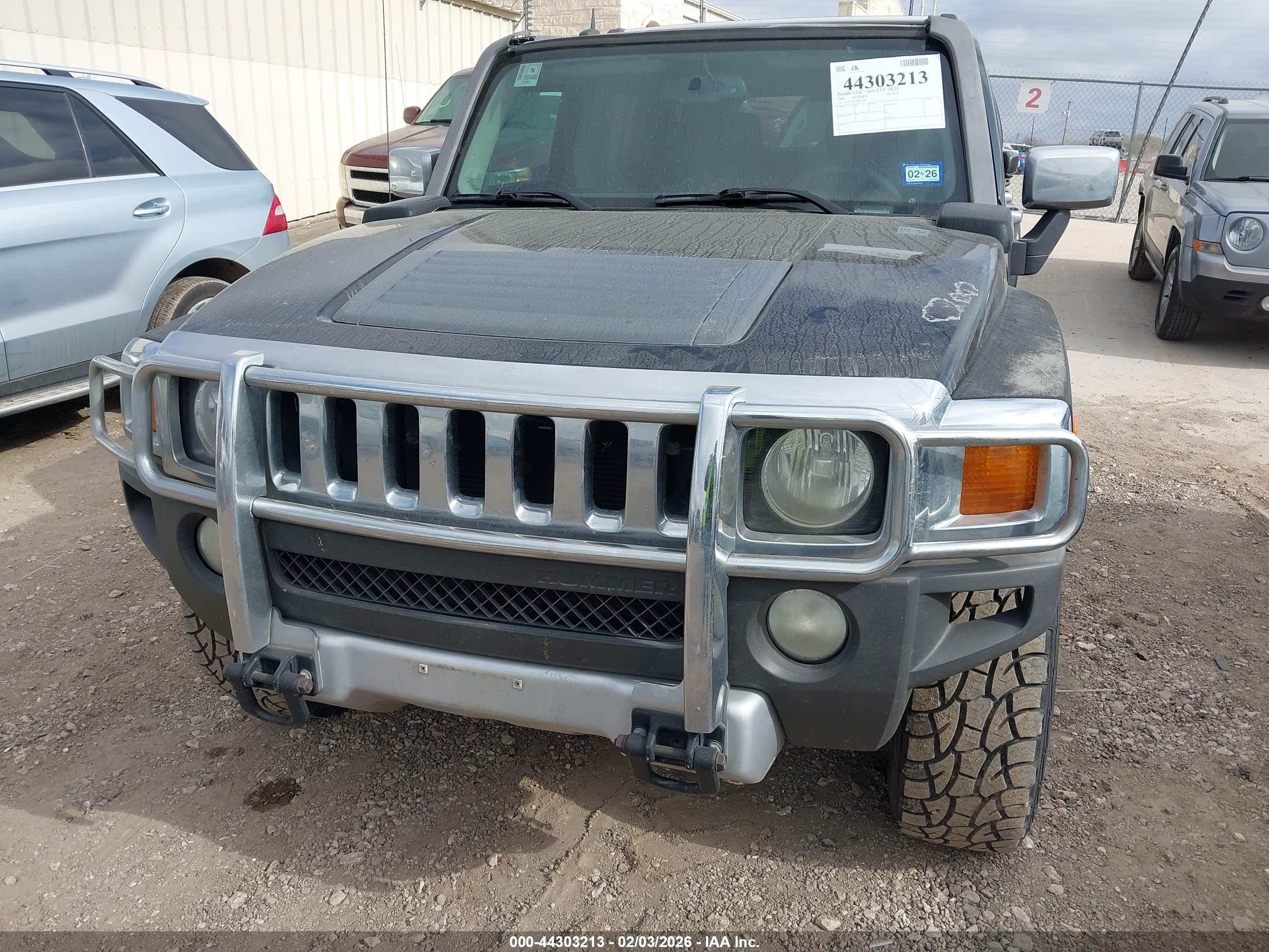 HUMMER H3 image 6