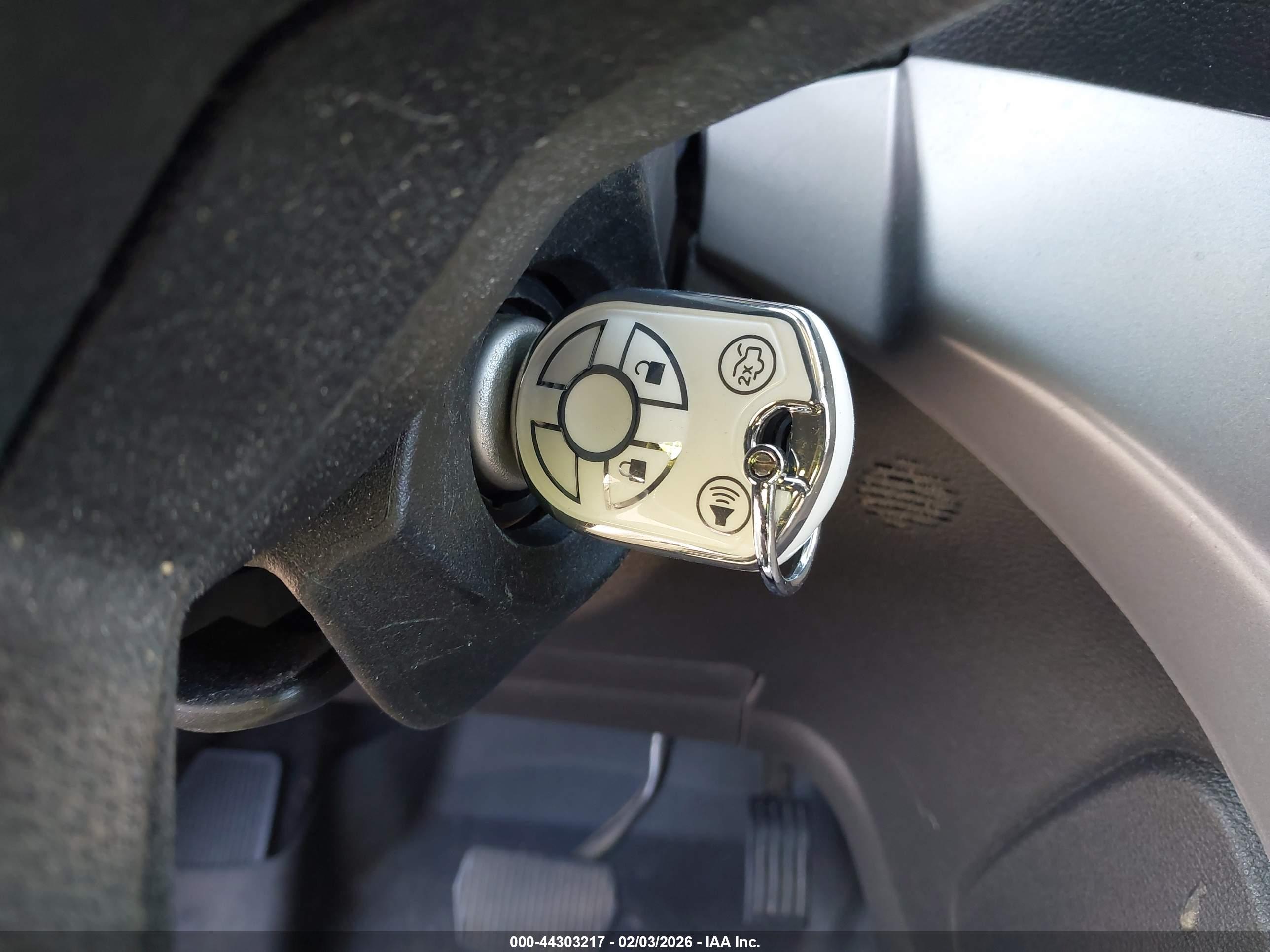 FORD ESCAPE image 11