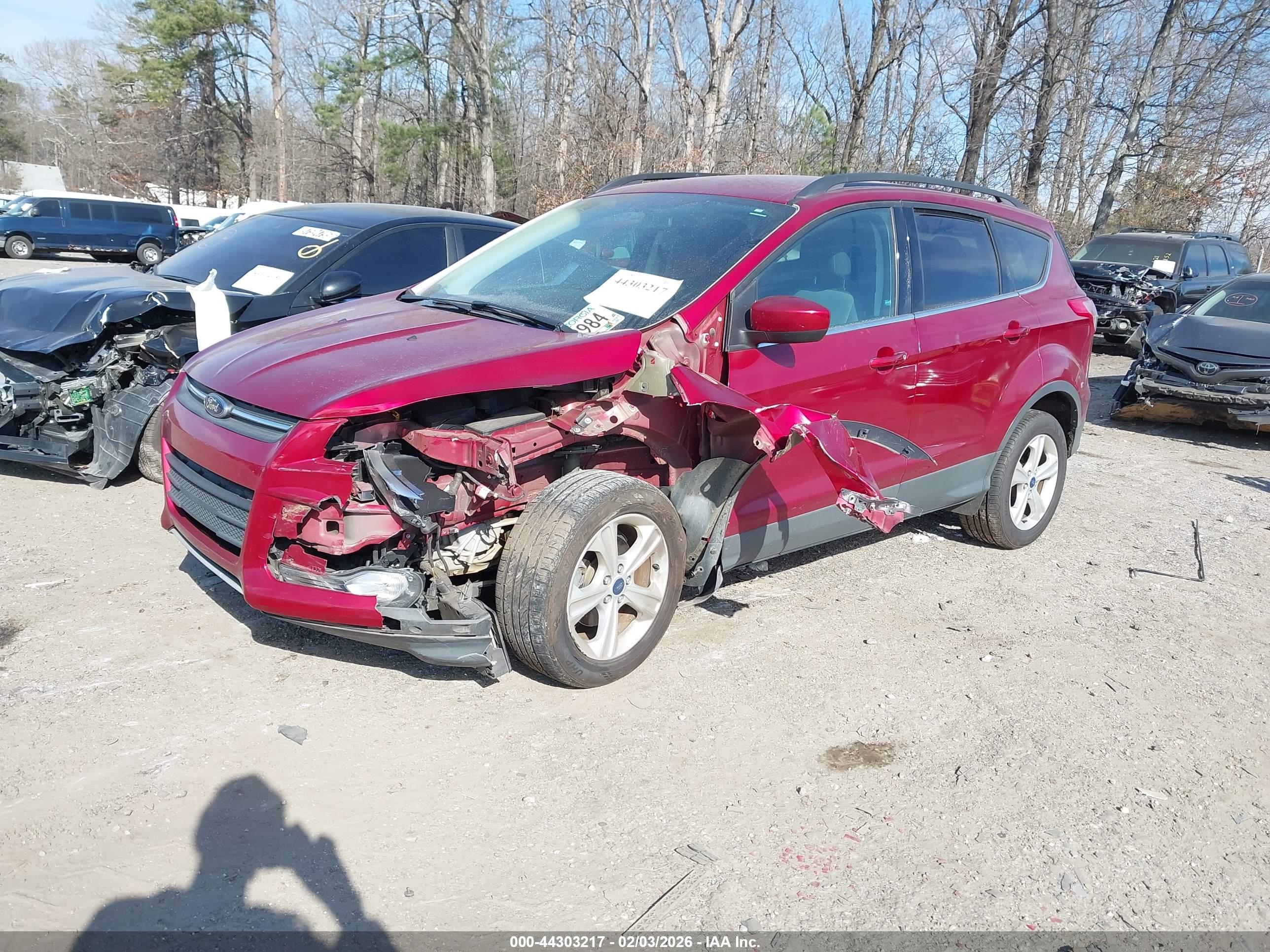 FORD ESCAPE image 2