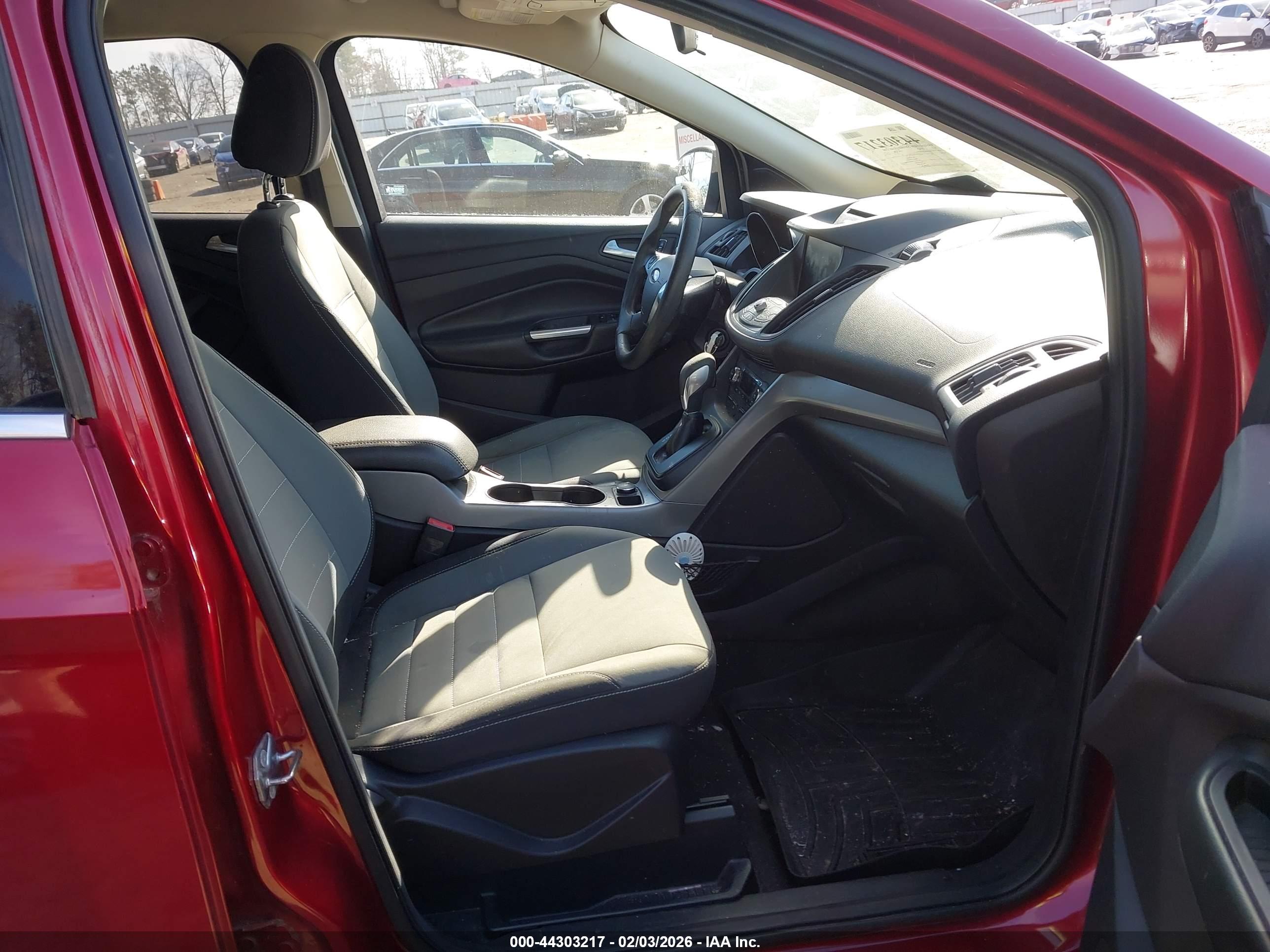 FORD ESCAPE image 5
