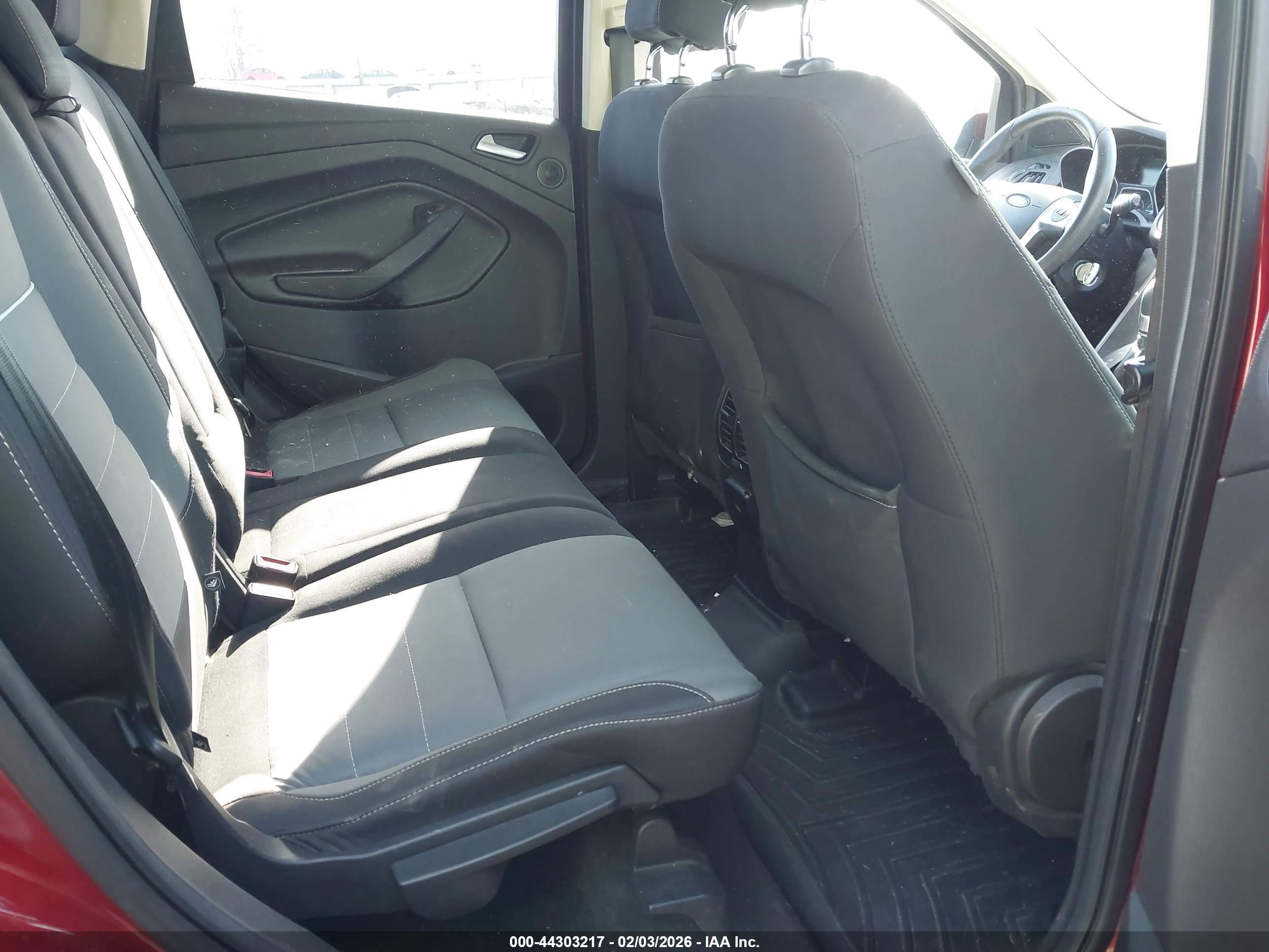FORD ESCAPE image 8