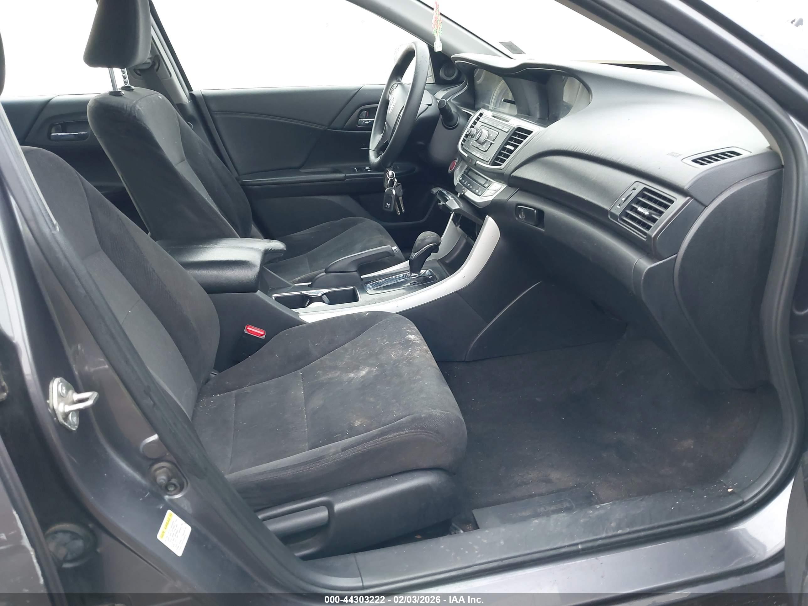 HONDA ACCORD image 5