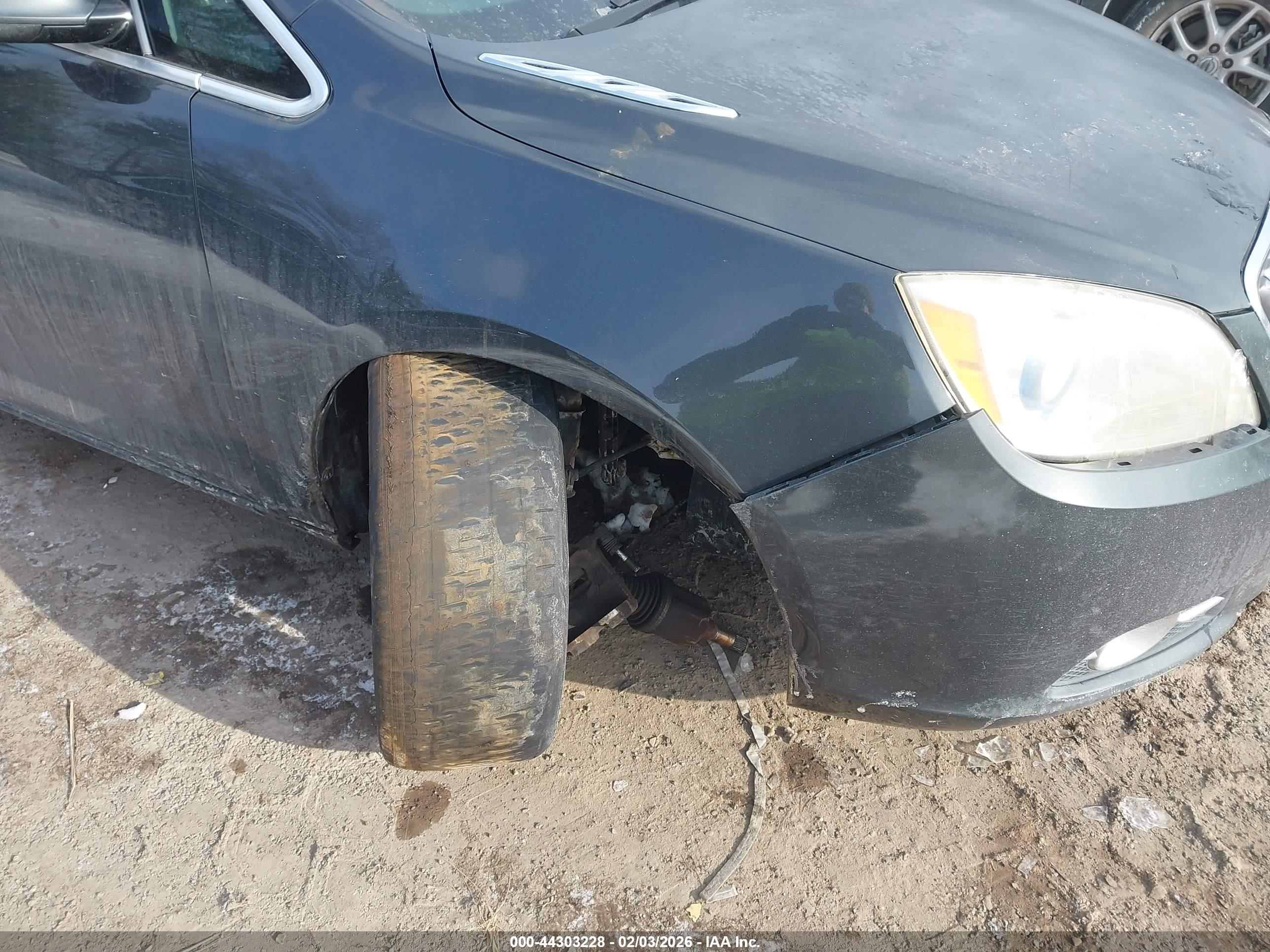 BUICK VERANO image 6