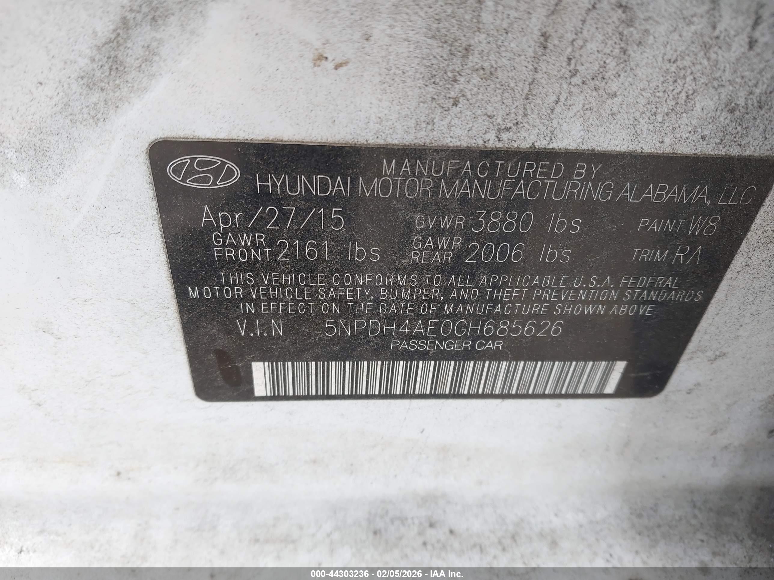 HYUNDAI ELANTRA image 9
