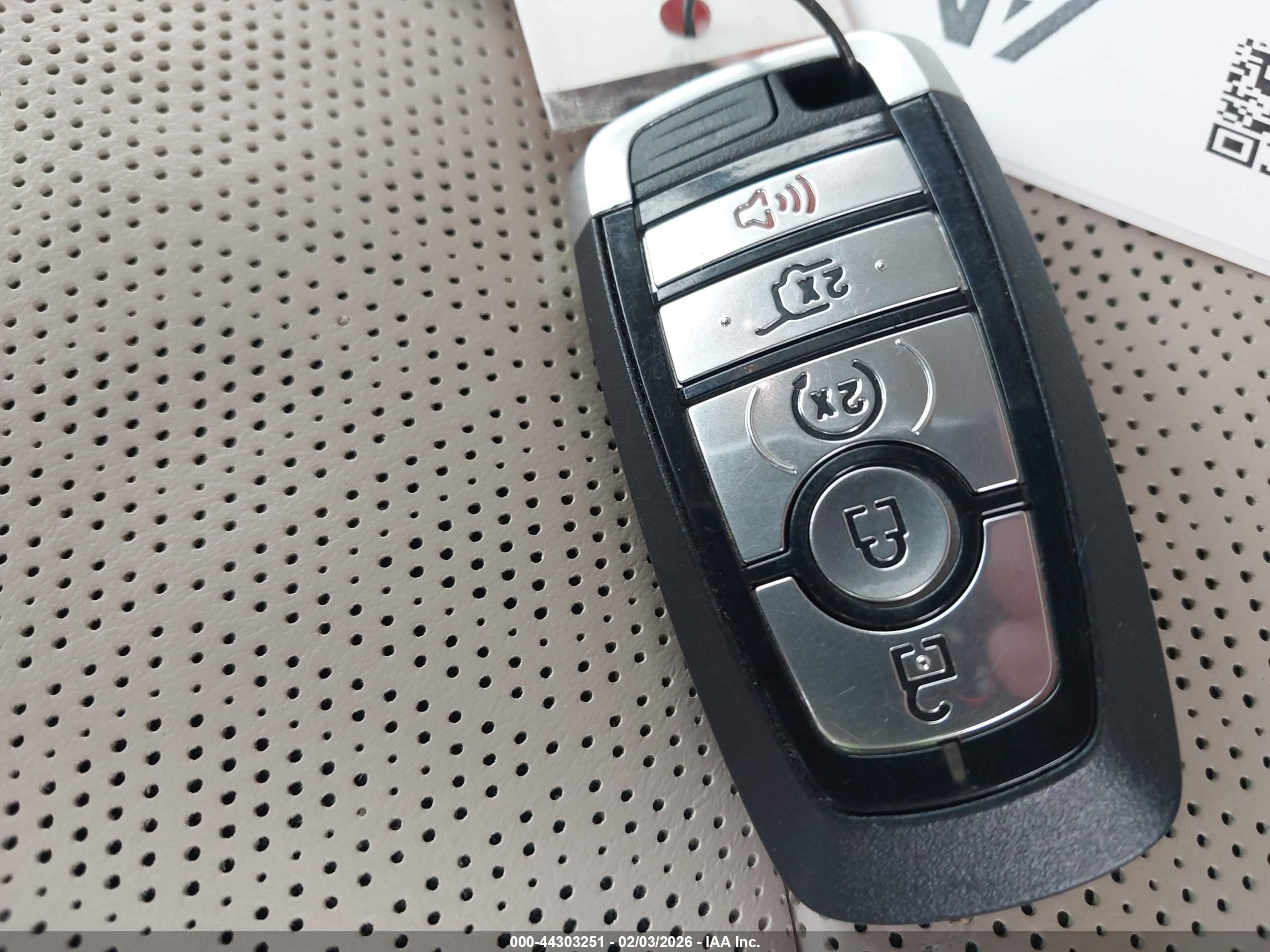 FORD EXPLORER image 11