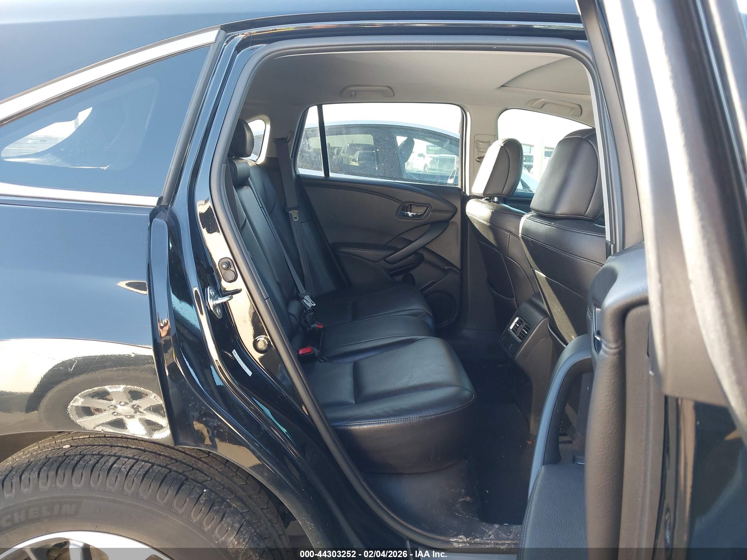 ACURA RDX image 8