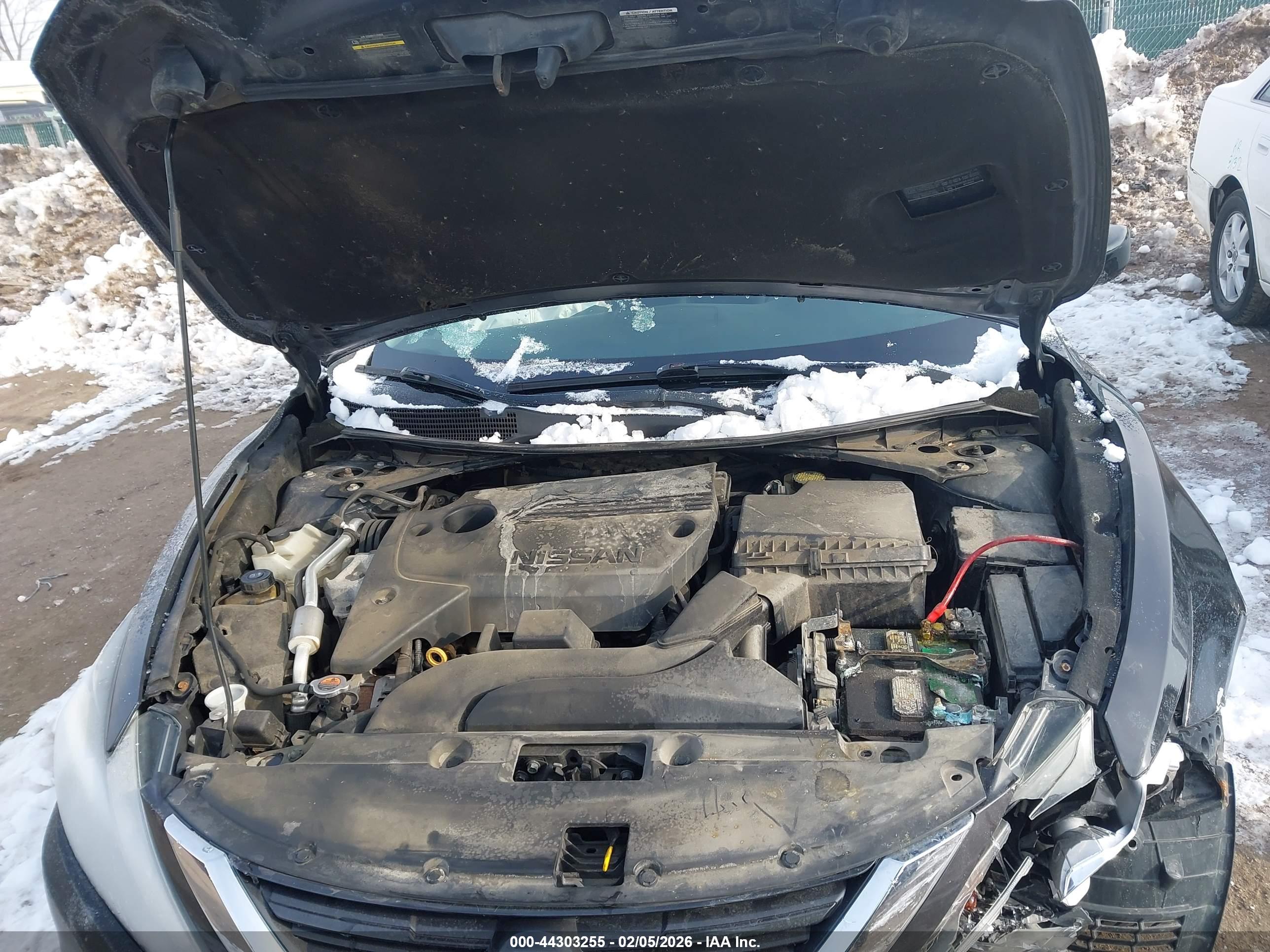 NISSAN ALTIMA image 10