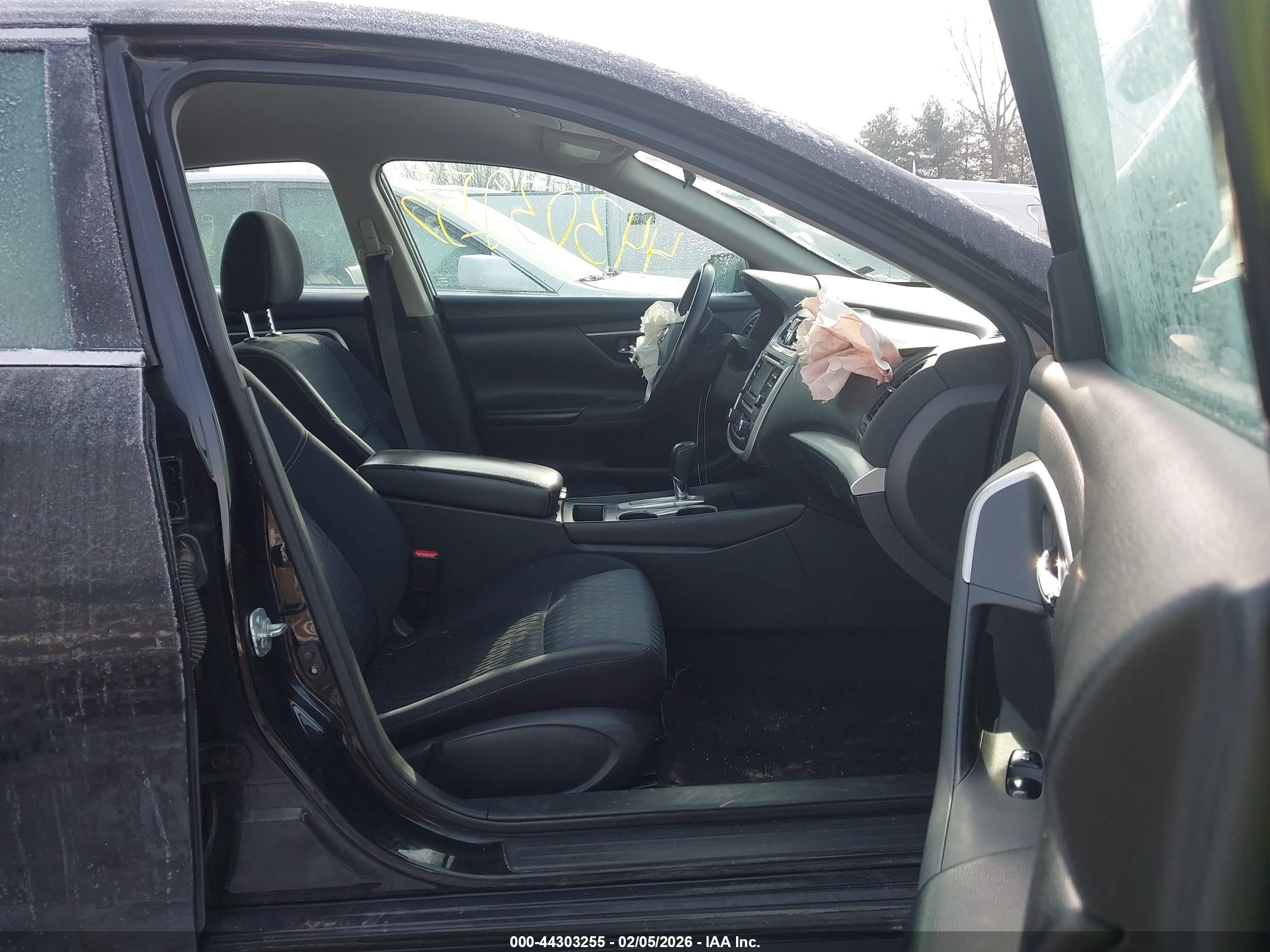 NISSAN ALTIMA image 5