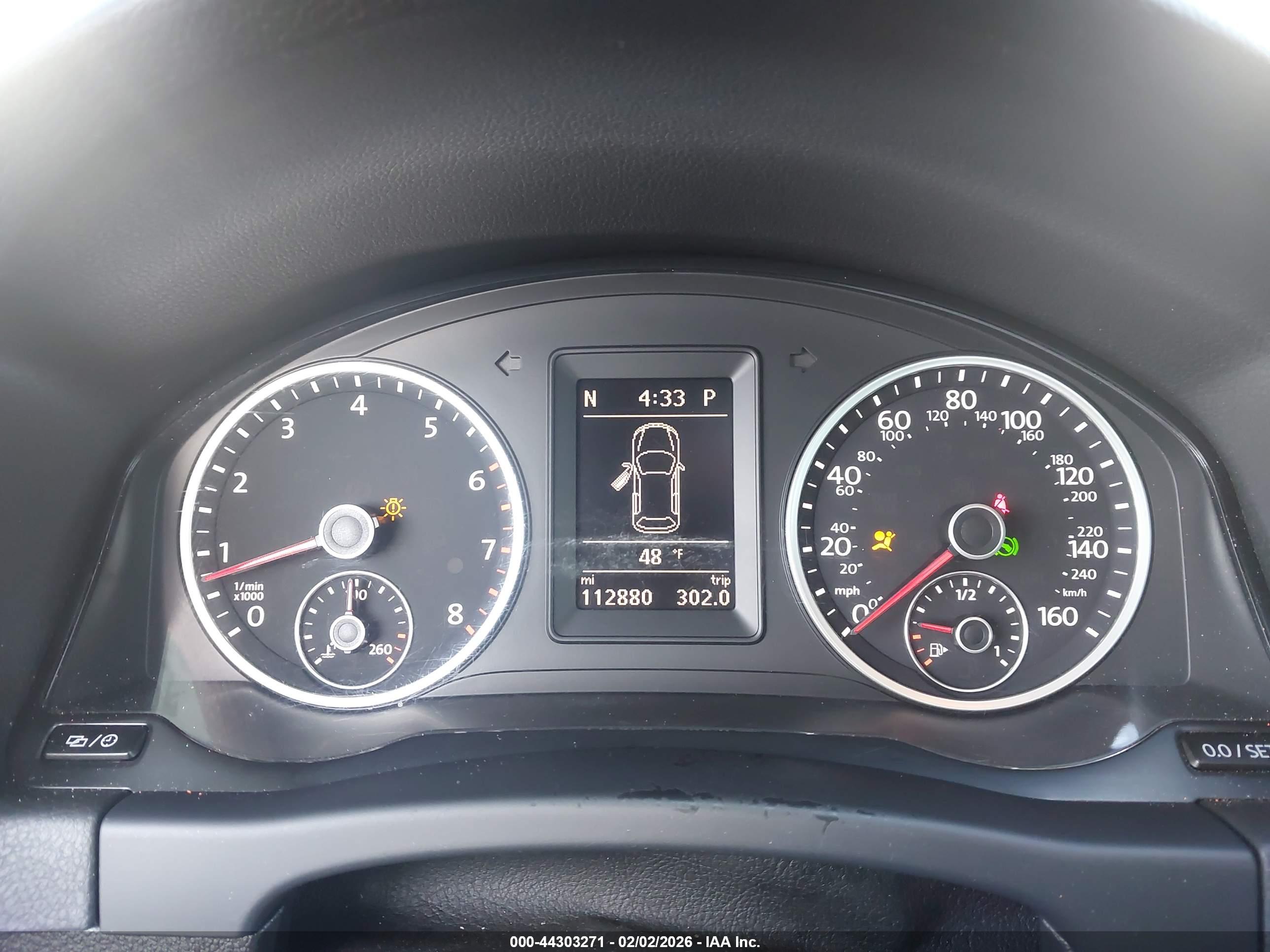 VOLKSWAGEN TIGUAN image 7