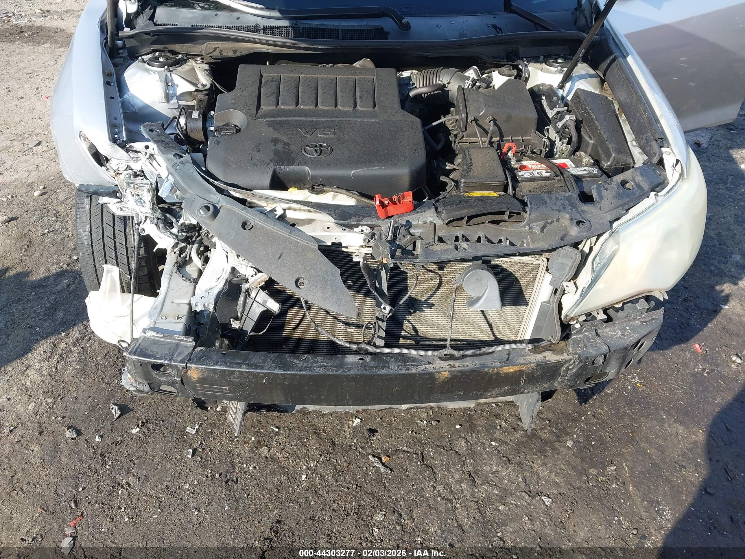 TOYOTA CAMRY image 10