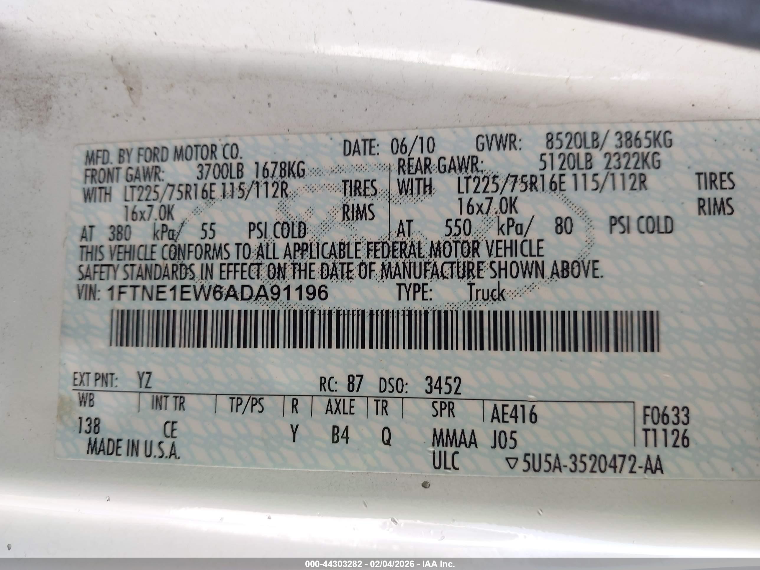 FORD E-150 image 9