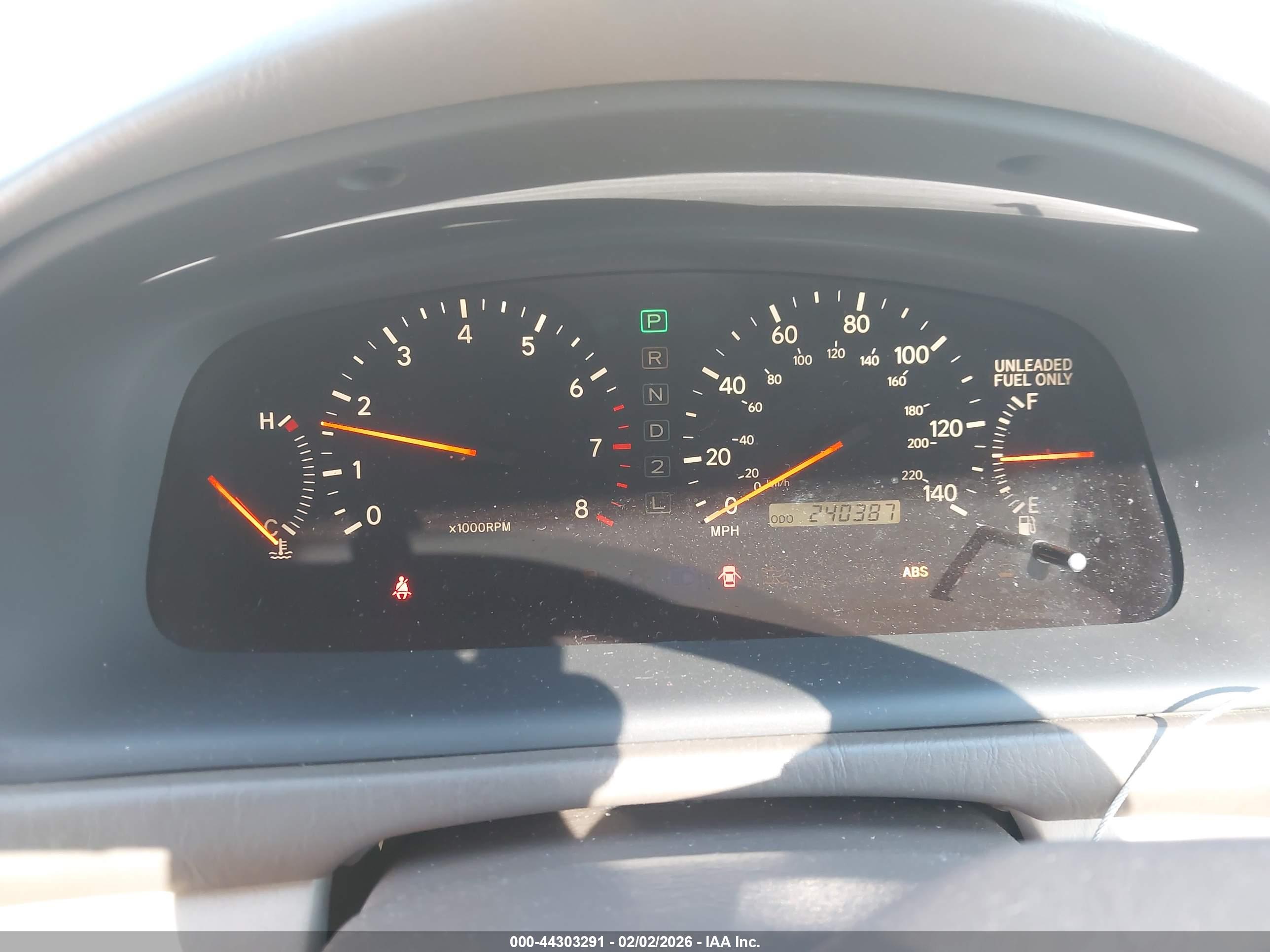 LEXUS ES image 7