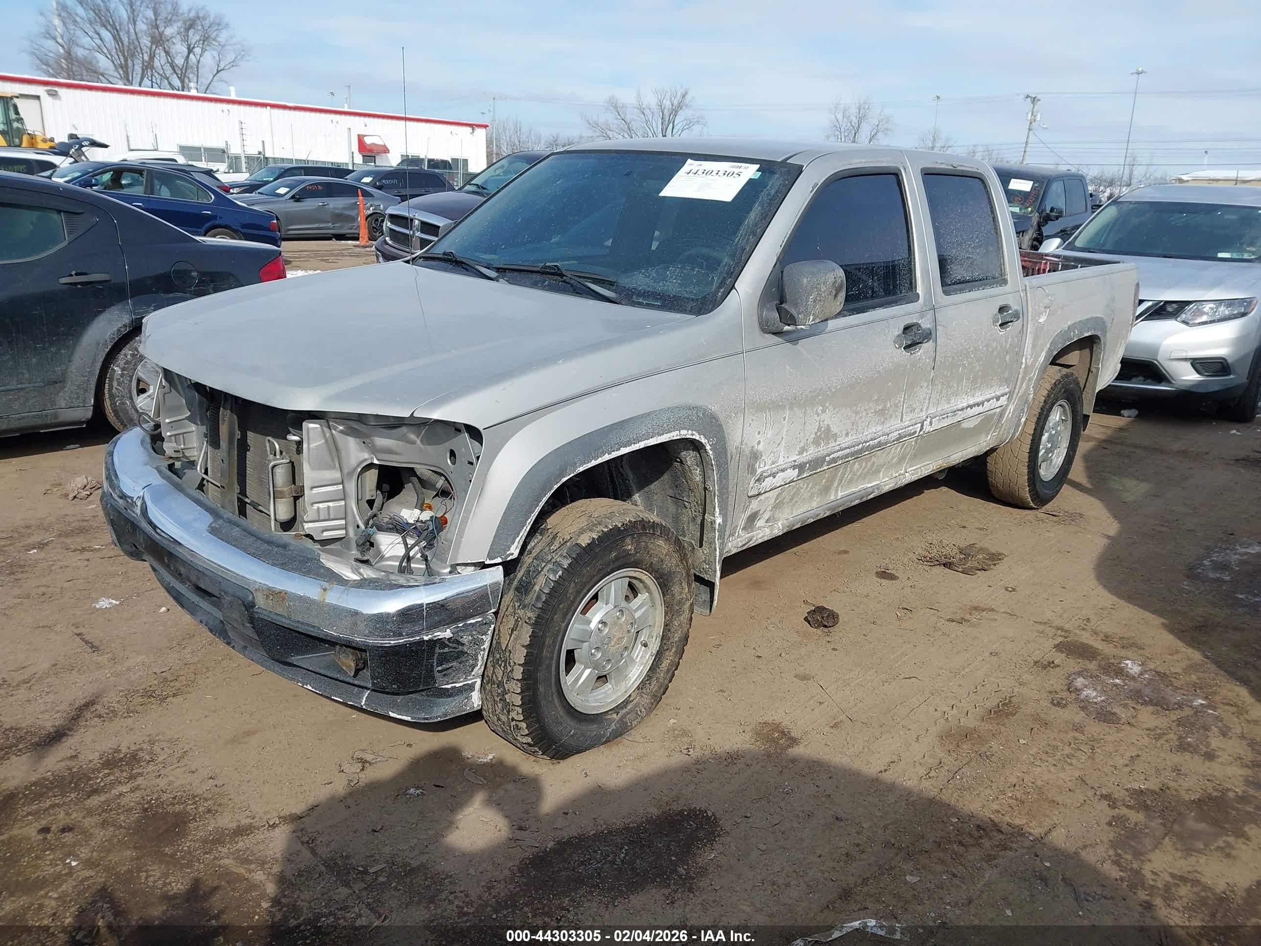 CHEVROLET COLORADO image 2