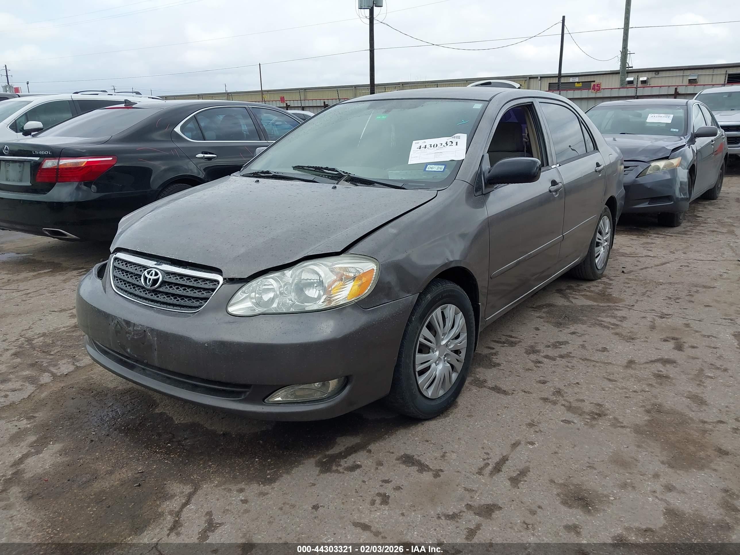 TOYOTA COROLLA image 2