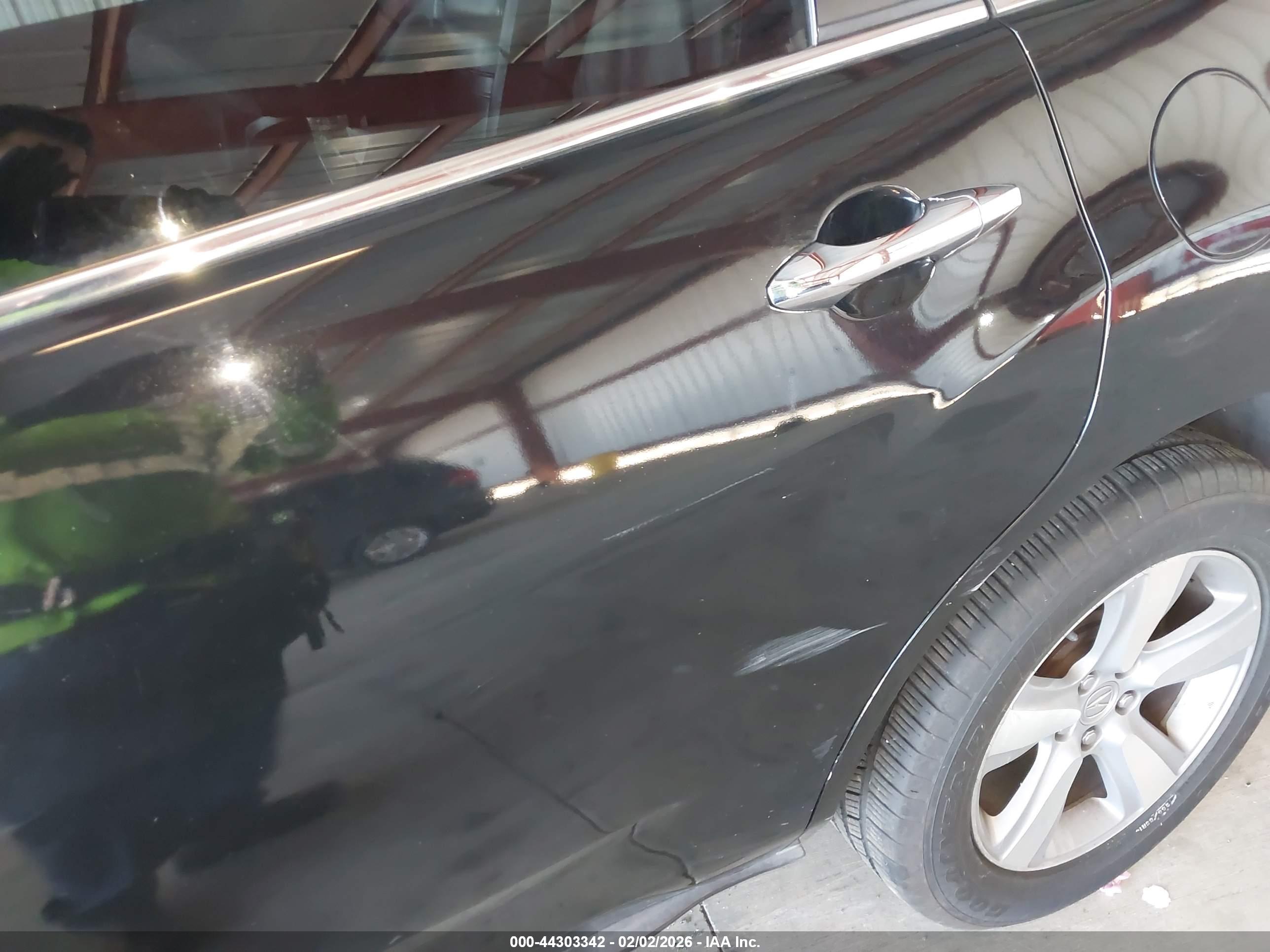ACURA MDX image 6