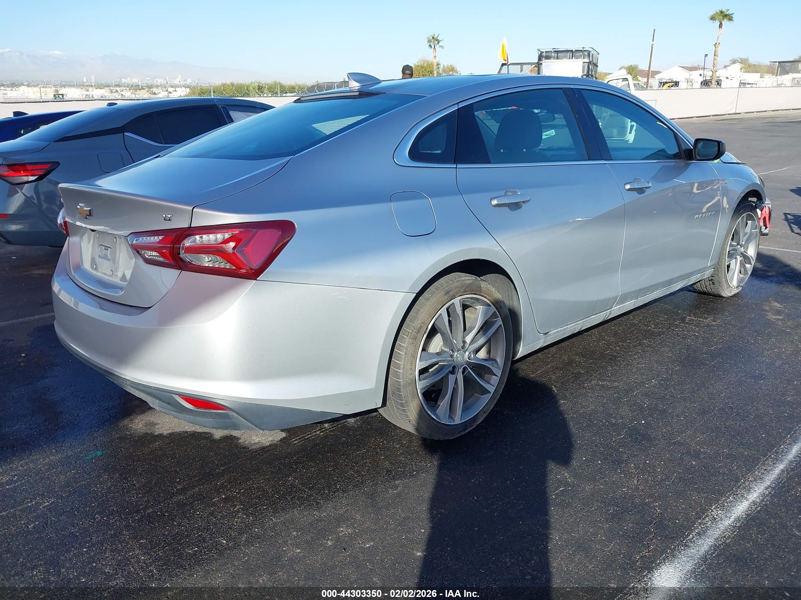 CHEVROLET MALIBU image 4