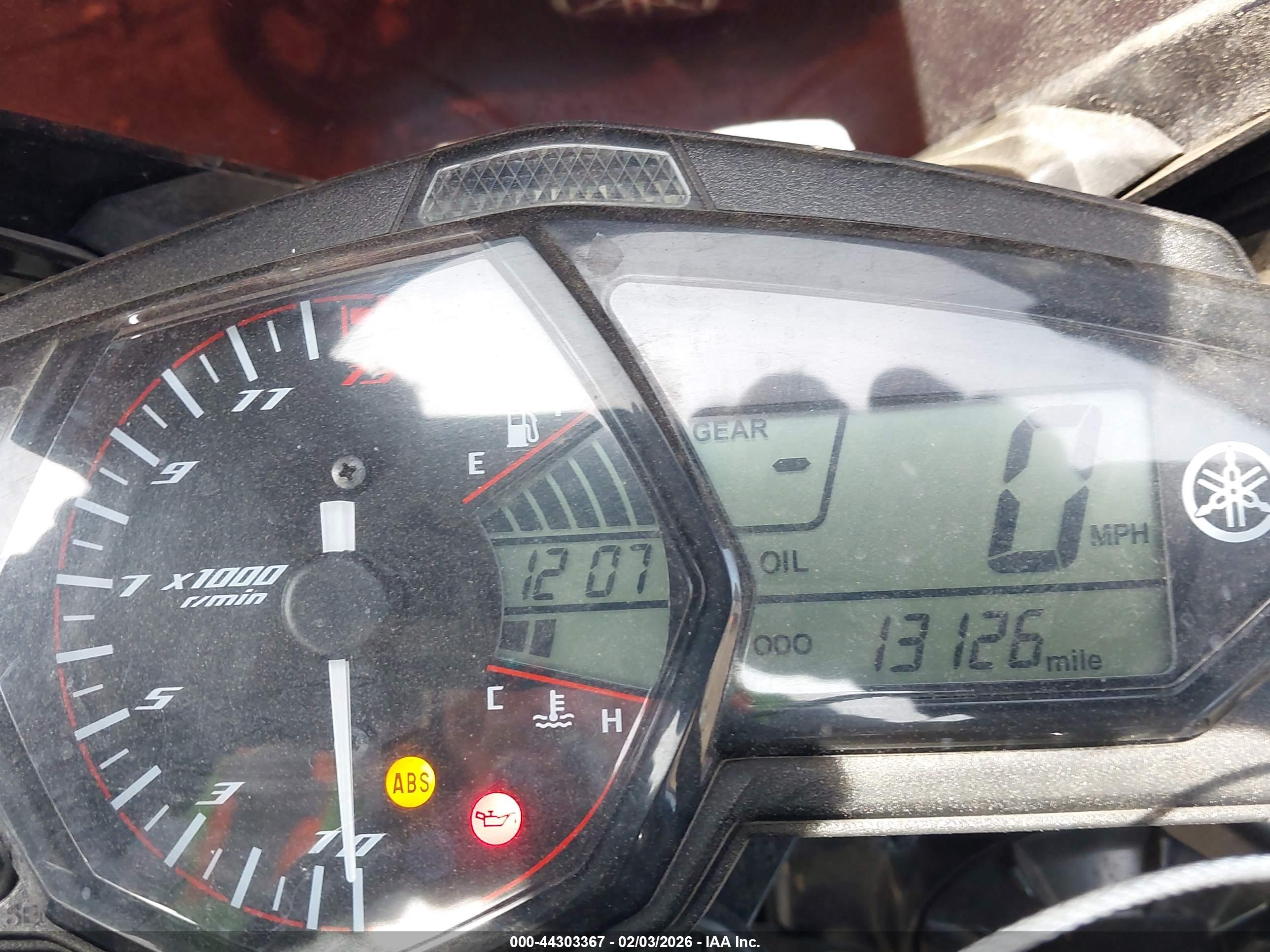 YAMAHA YZFR3 image 7