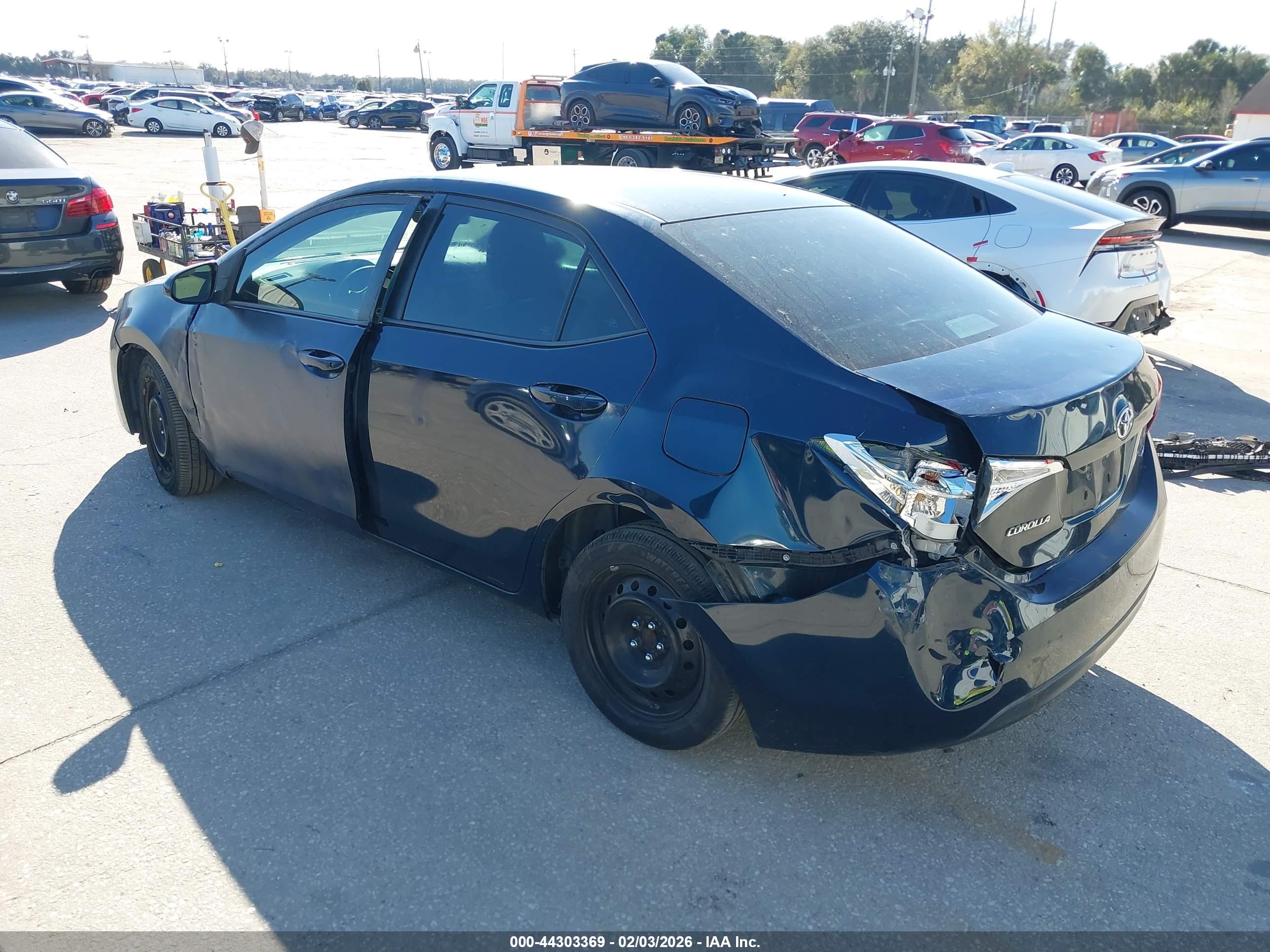 TOYOTA COROLLA image 3