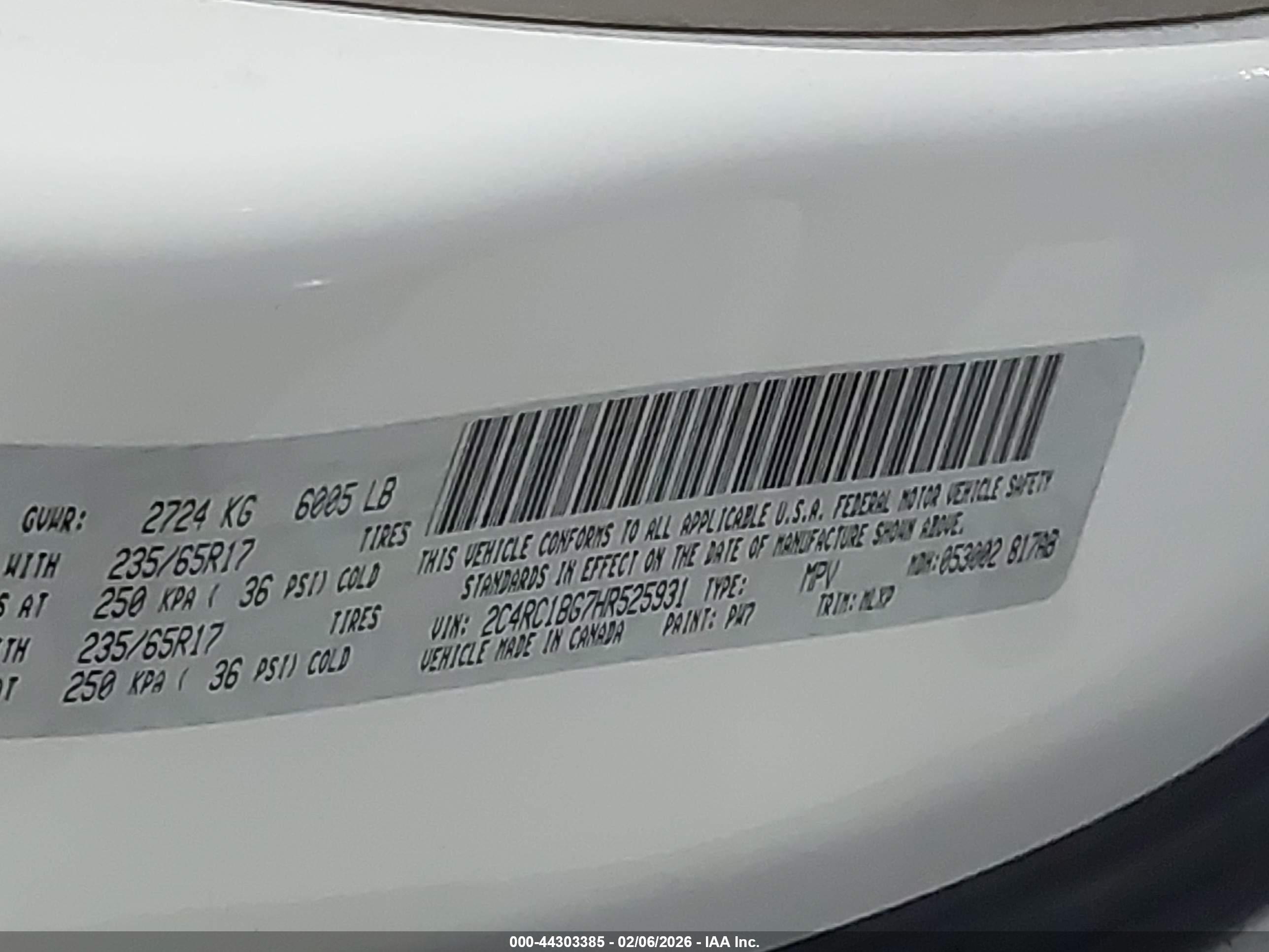 CHRYSLER PACIFICA image 9