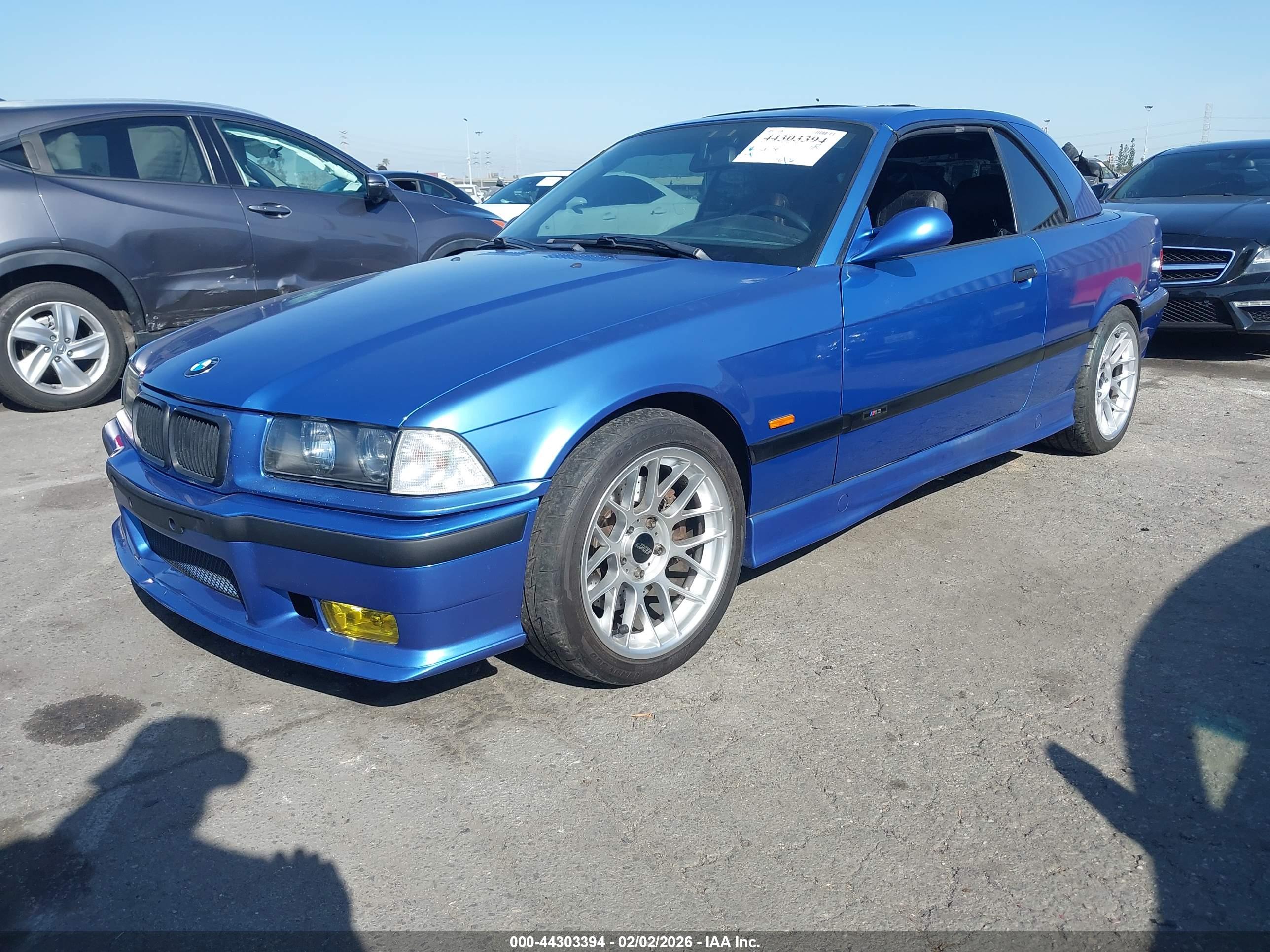 BMW M3 image 2