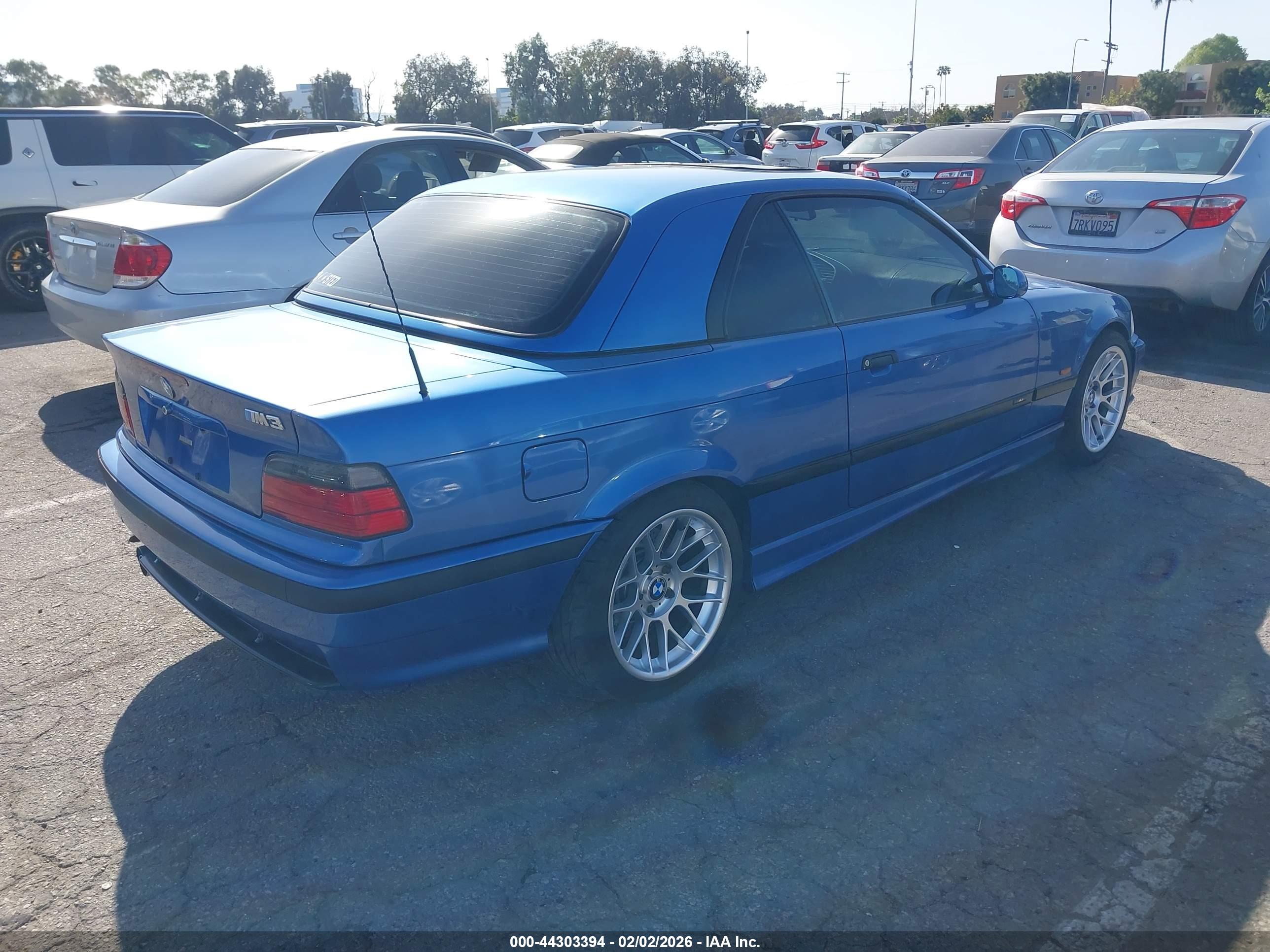 BMW M3 image 4