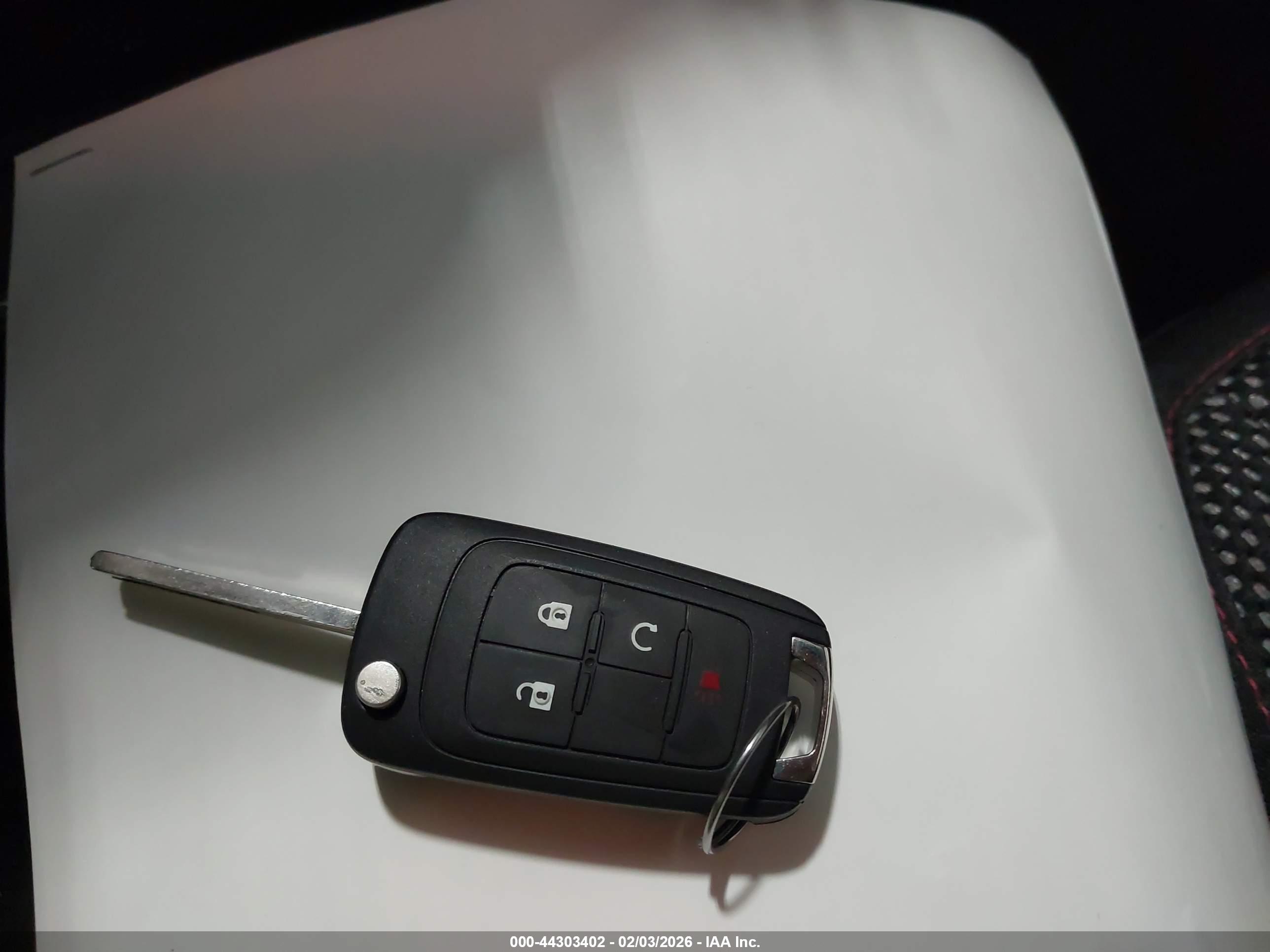 CHEVROLET EQUINOX image 11