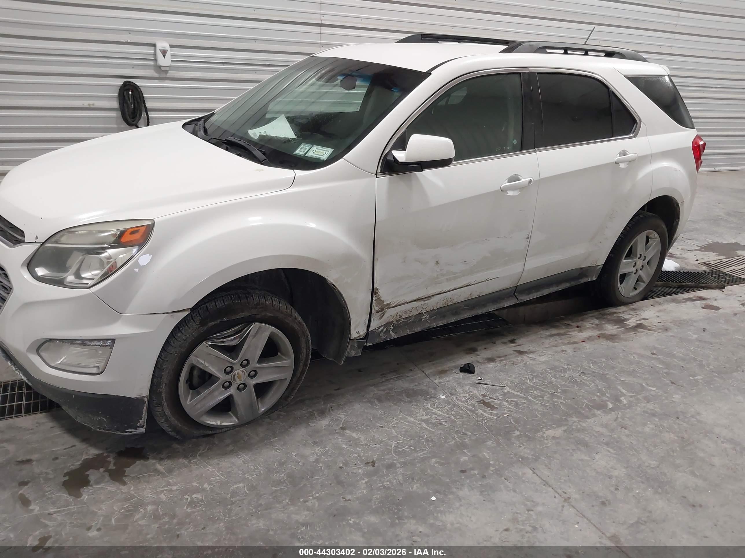 CHEVROLET EQUINOX image 2