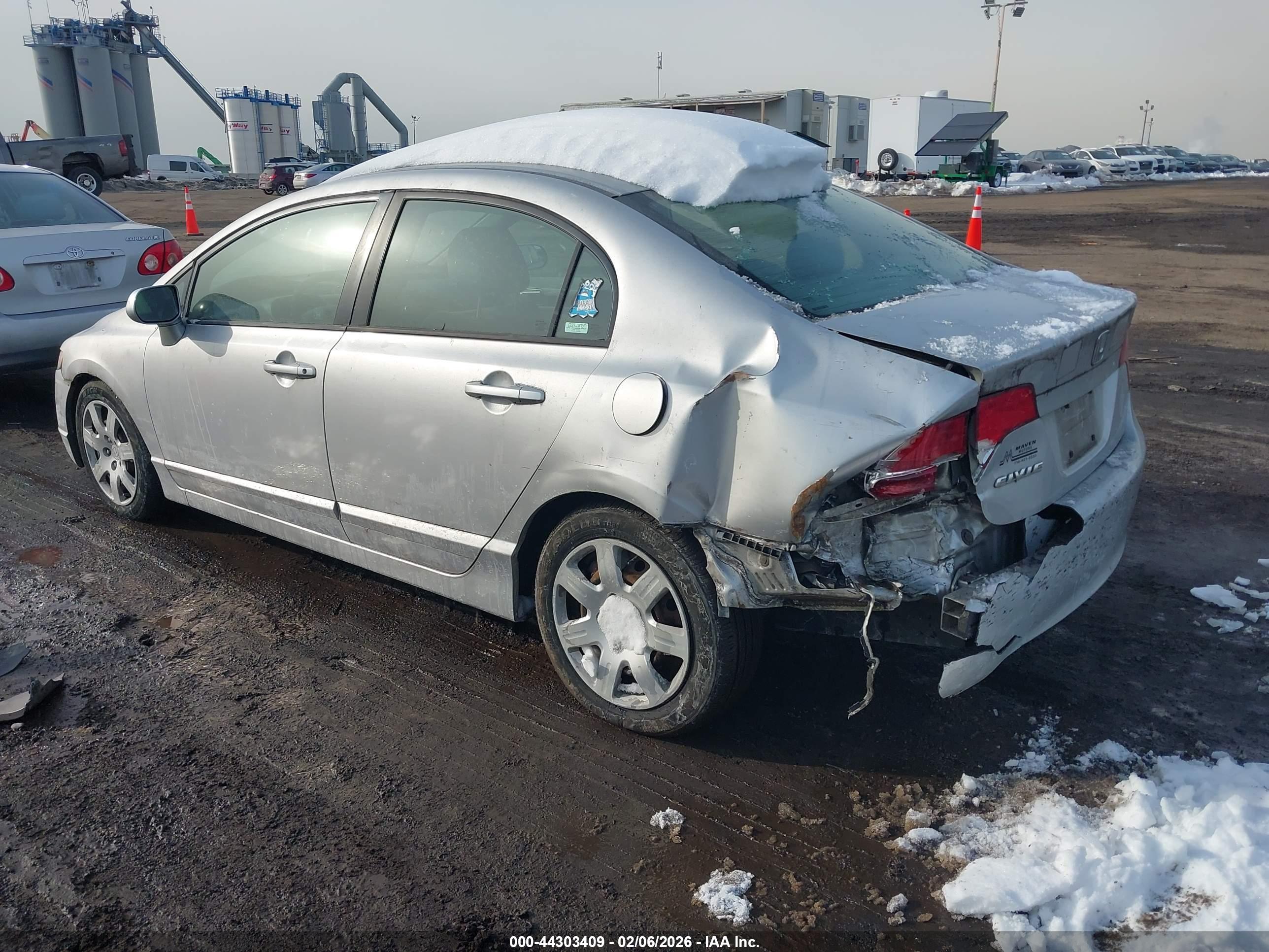 HONDA CIVIC image 3
